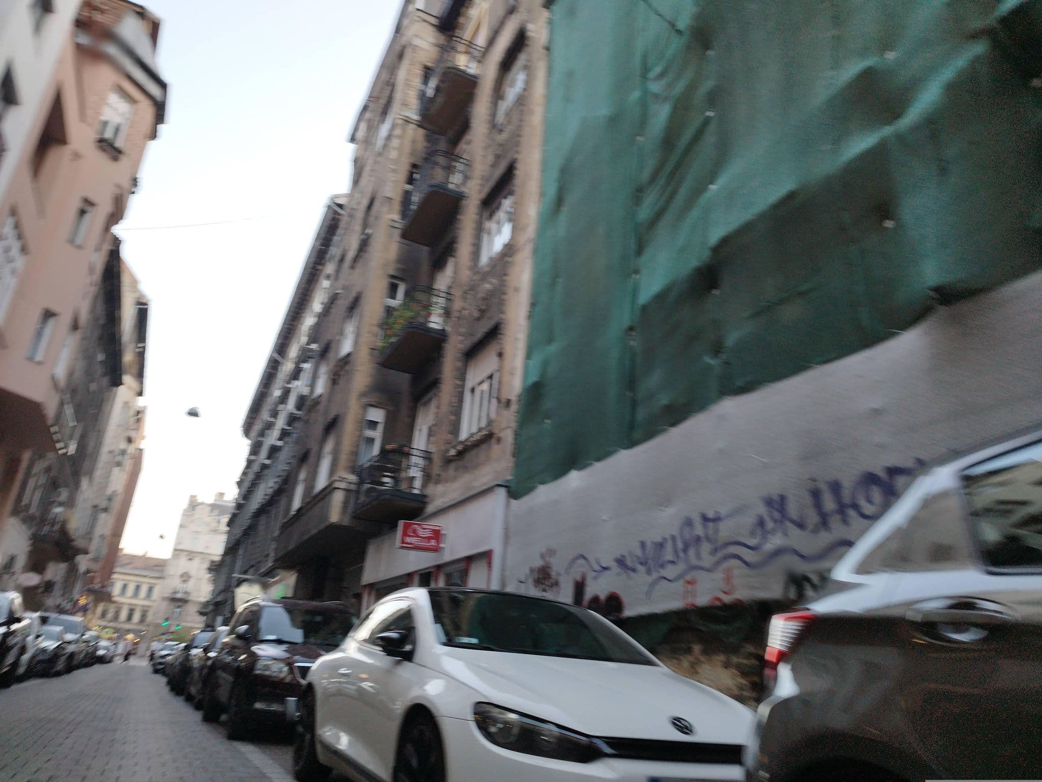 Street view near airbnb sip utca 6, Palotanegyed — © grozsa11 (CC BY-SA · Mapillary)