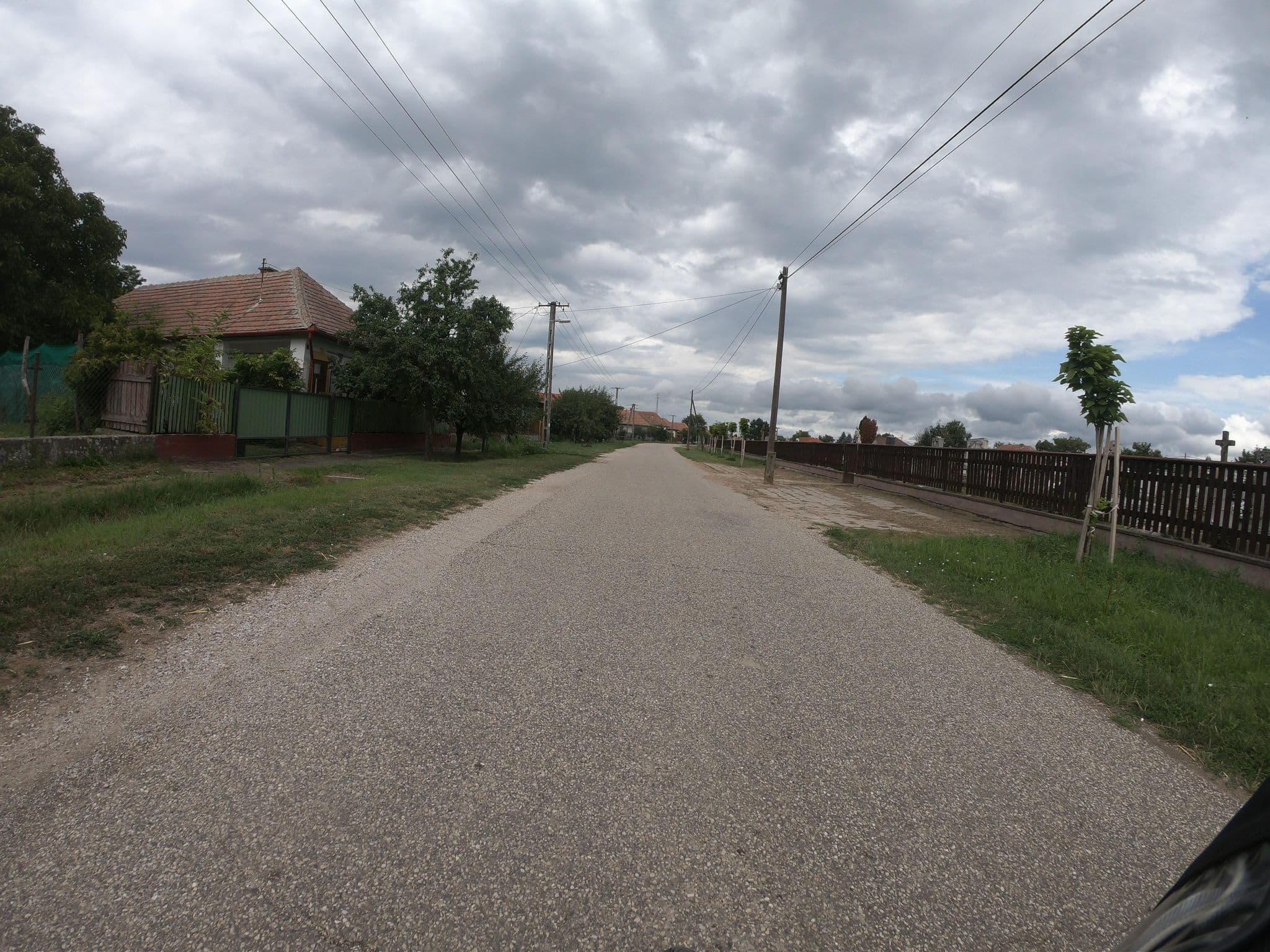 Street view near Bárdos Vendégház, Tiszafüred — © balazskozak (CC BY-SA · Mapillary)