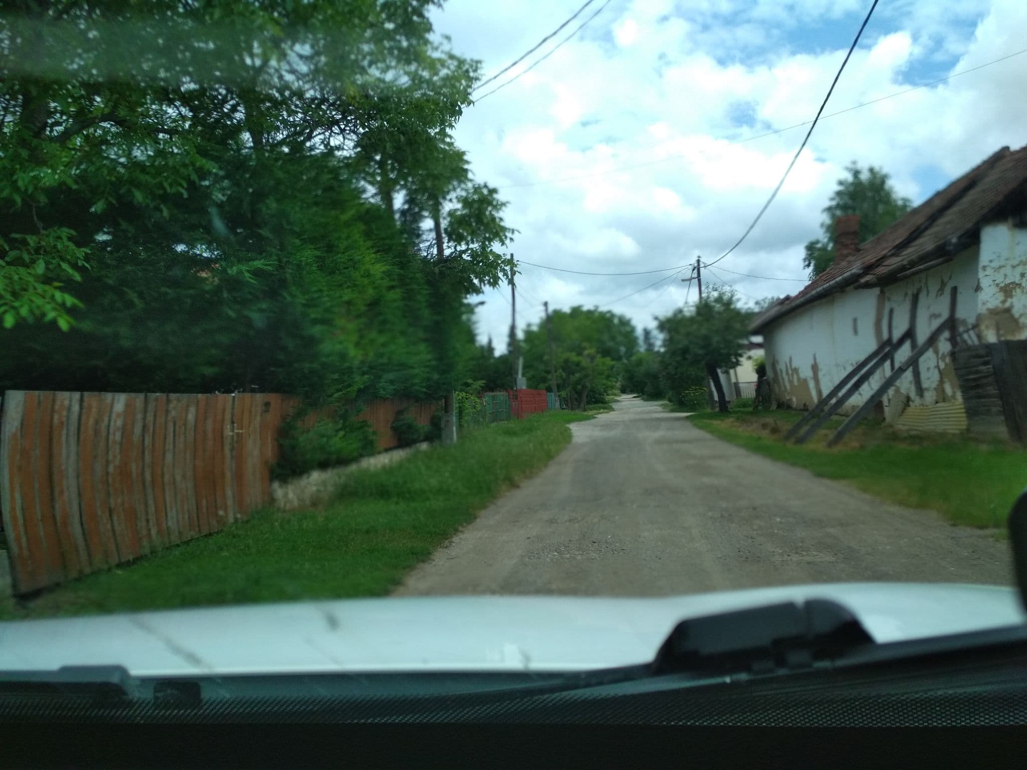Street view near Osho Vendégház Tiszafüred, Tiszafüred — © pememejot (CC BY-SA · Mapillary)