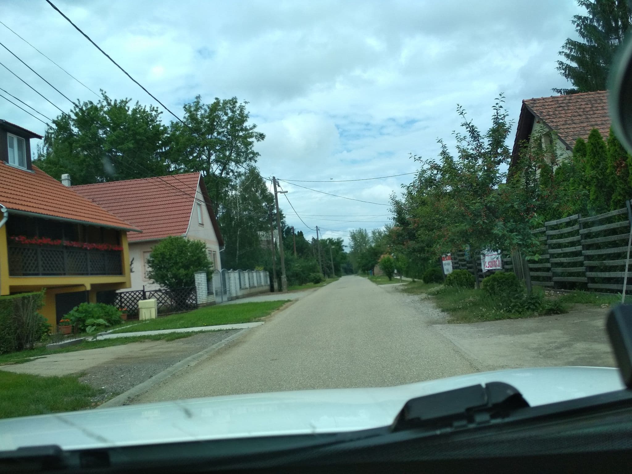 Street view near Gulyás lovaspanzió, Tiszafüred — © pememejot (CC BY-SA · Mapillary)