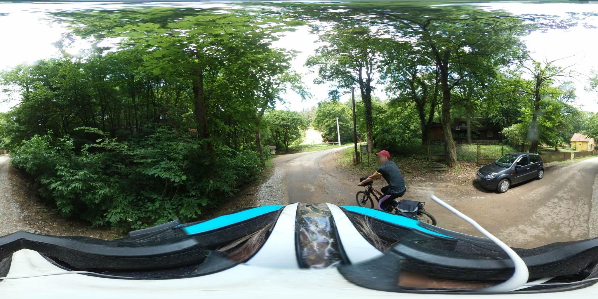 Street view near Noszvaj Cabin, Felsőtárkány — © trackman (CC BY-SA · Mapillary)