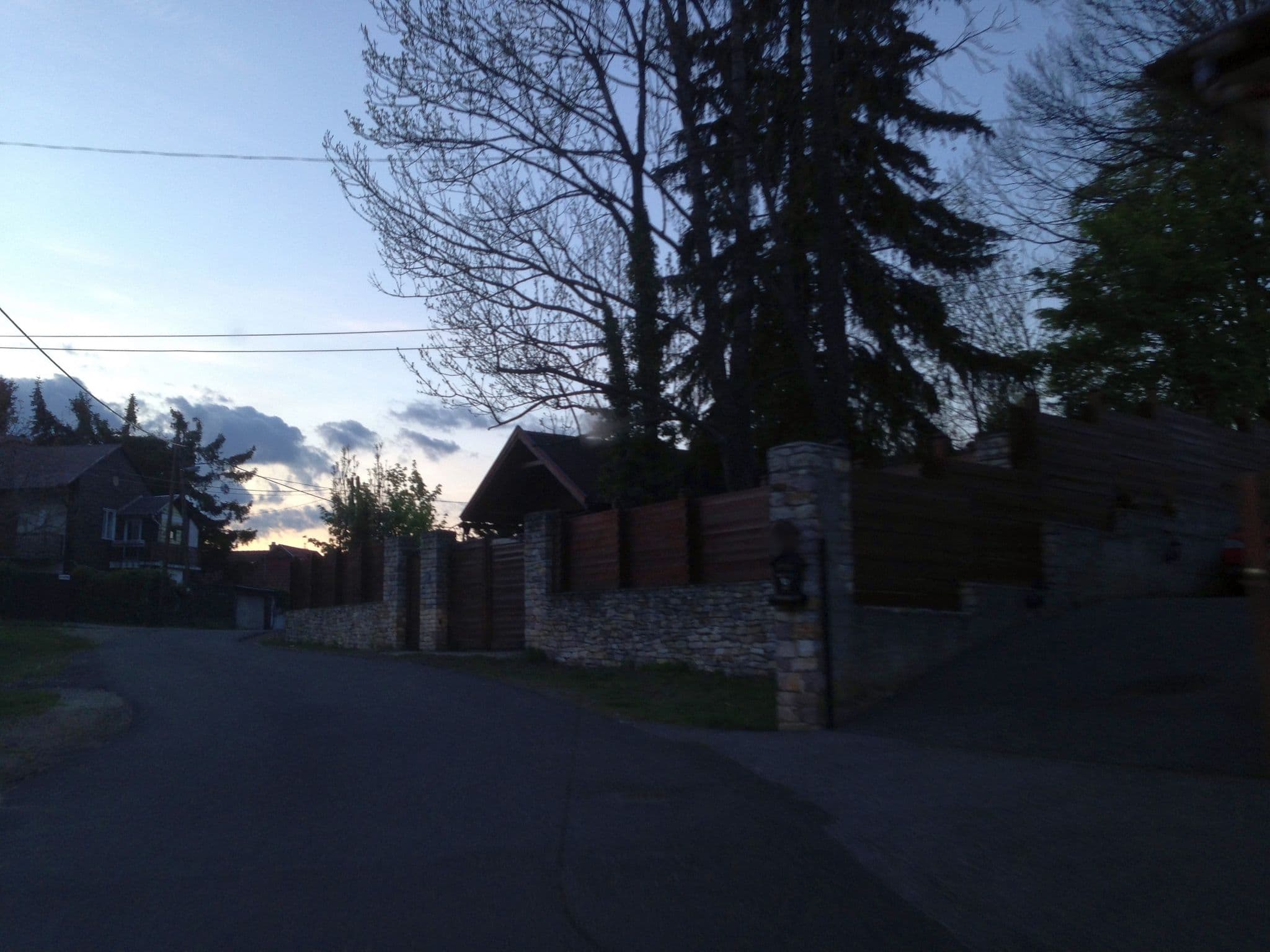 Street view near Havasi Gyopár Vendégház, Bátonyterenye — © istefanos (CC BY-SA · Mapillary)