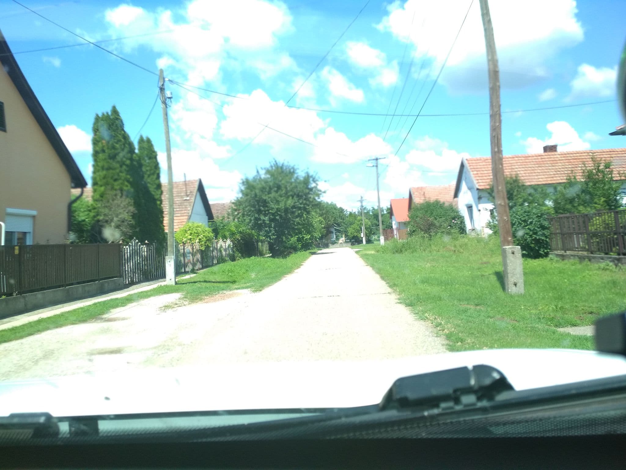 Street view near Simon Falusi Vendeghaz, Abádszalók — © pememejot (CC BY-SA · Mapillary)