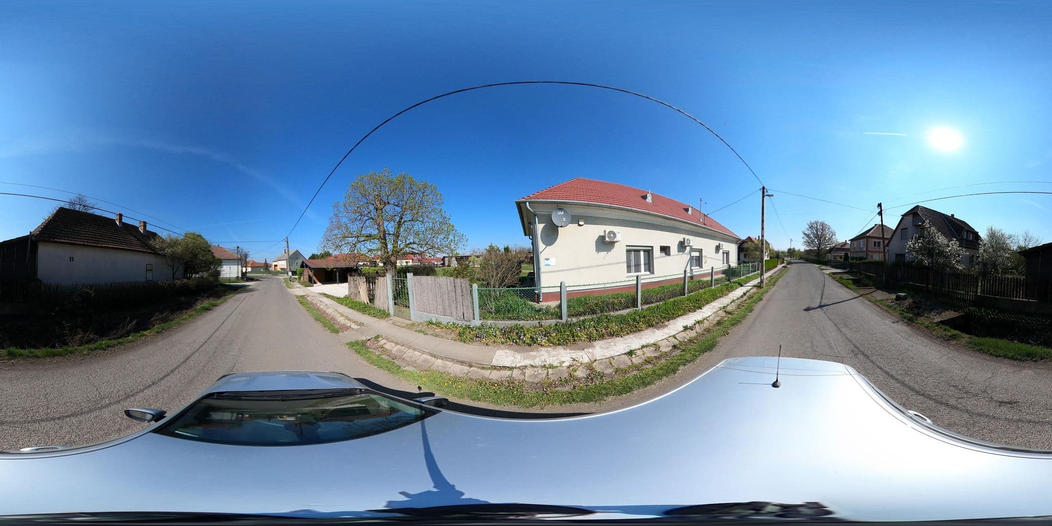 Street view near Tisza Topic, Poroszló — © vst (CC BY-SA · Mapillary)