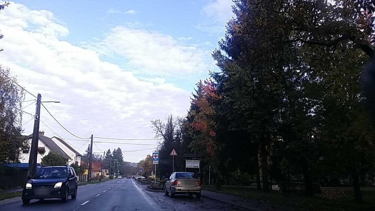 Street view near Postás üdülő, Szilvásvárad — © utvonalfelmeresek (CC BY-SA · Mapillary)