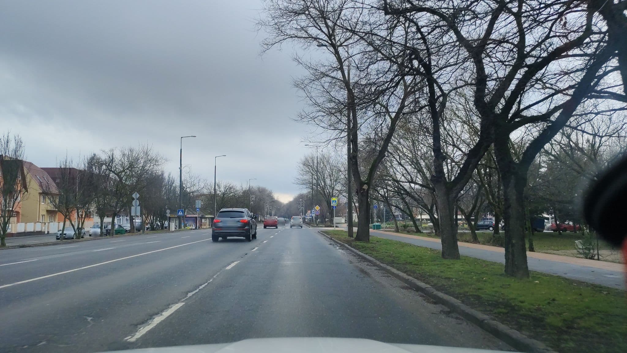 Street view near Angyal Vendégház, Hajdúszoboszló — © grin (CC BY-SA · Mapillary)