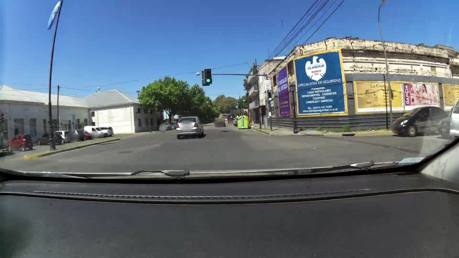 Street view near Hotel Mitre, Rosario — © kaartcam (CC BY-SA · Mapillary)