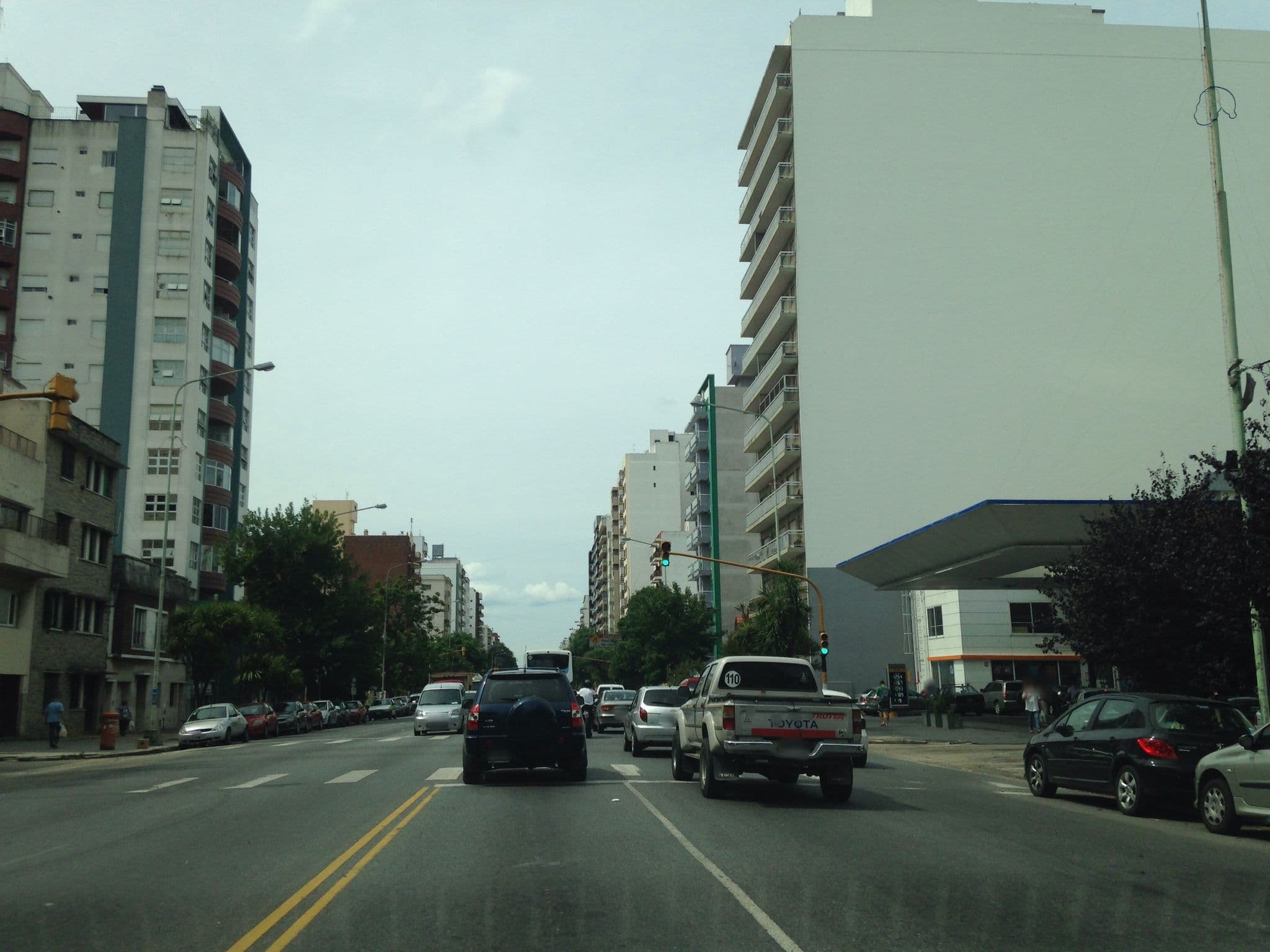 Street view near hotel ridd, Mar del Plata — © maryann (CC BY-SA · Mapillary)