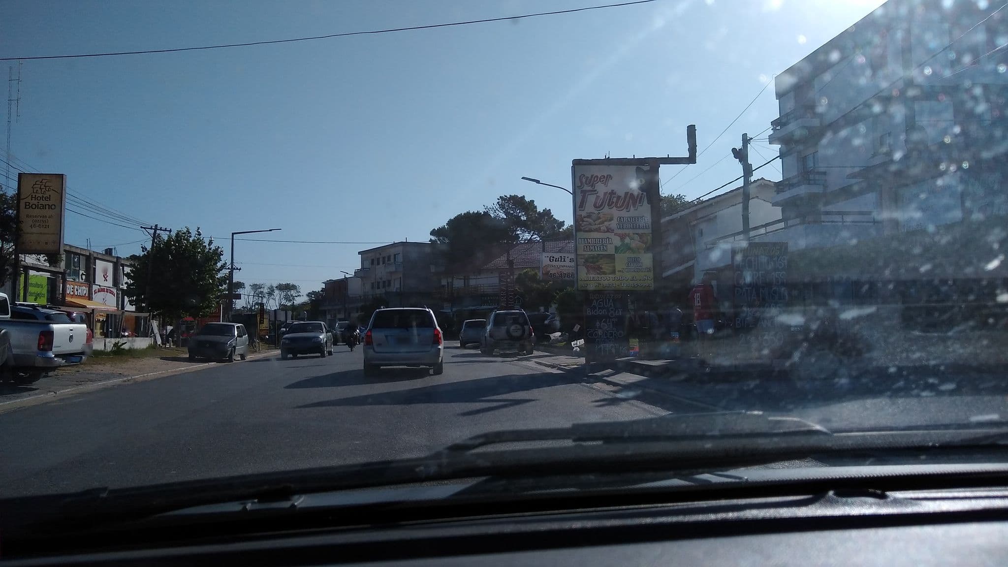 Street view near Hotel Boiano, Villa Gesell — © lggadea (CC BY-SA · Mapillary)