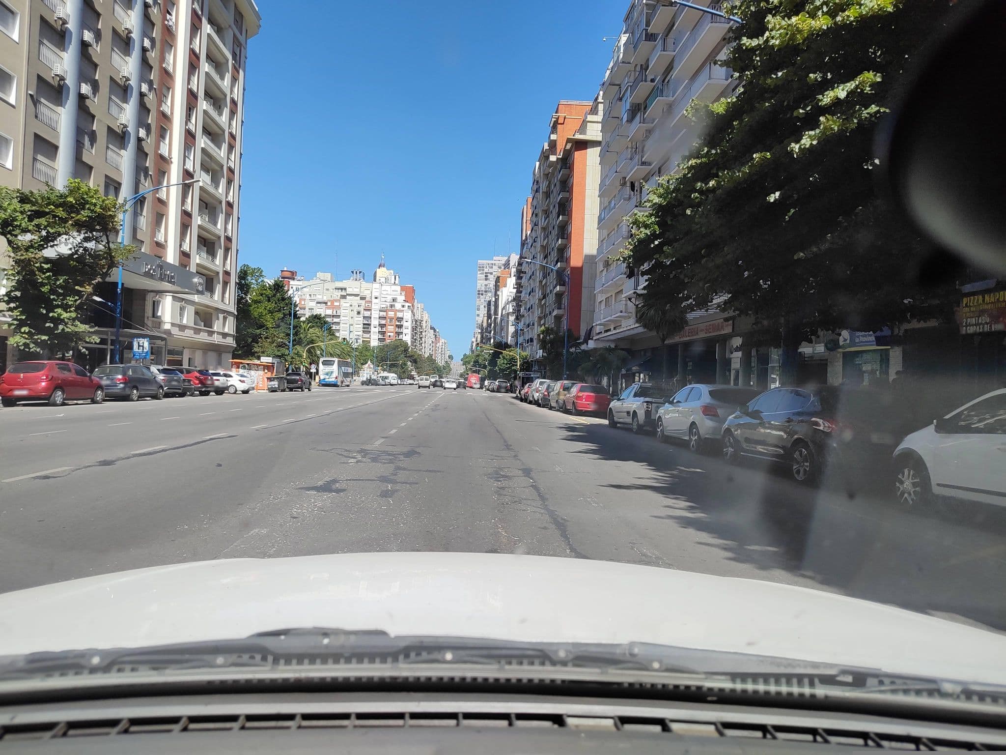 Street view near Hotel Benedetti, Mar del Plata — © Kaart_Local (CC BY-SA · Mapillary)