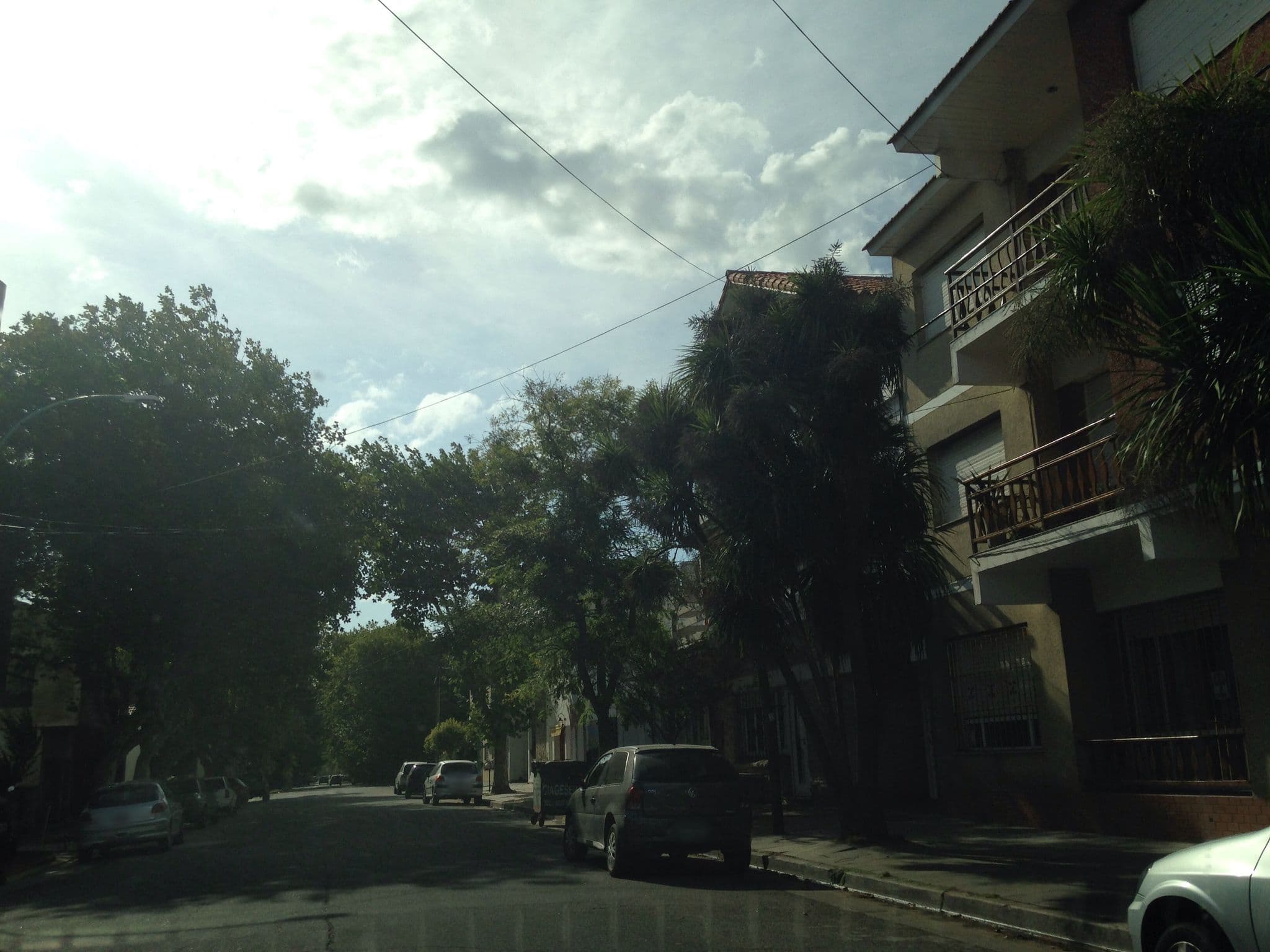 Street view near Yanquetruz Hostel, Mar del Plata — © maryann (CC BY-SA · Mapillary)