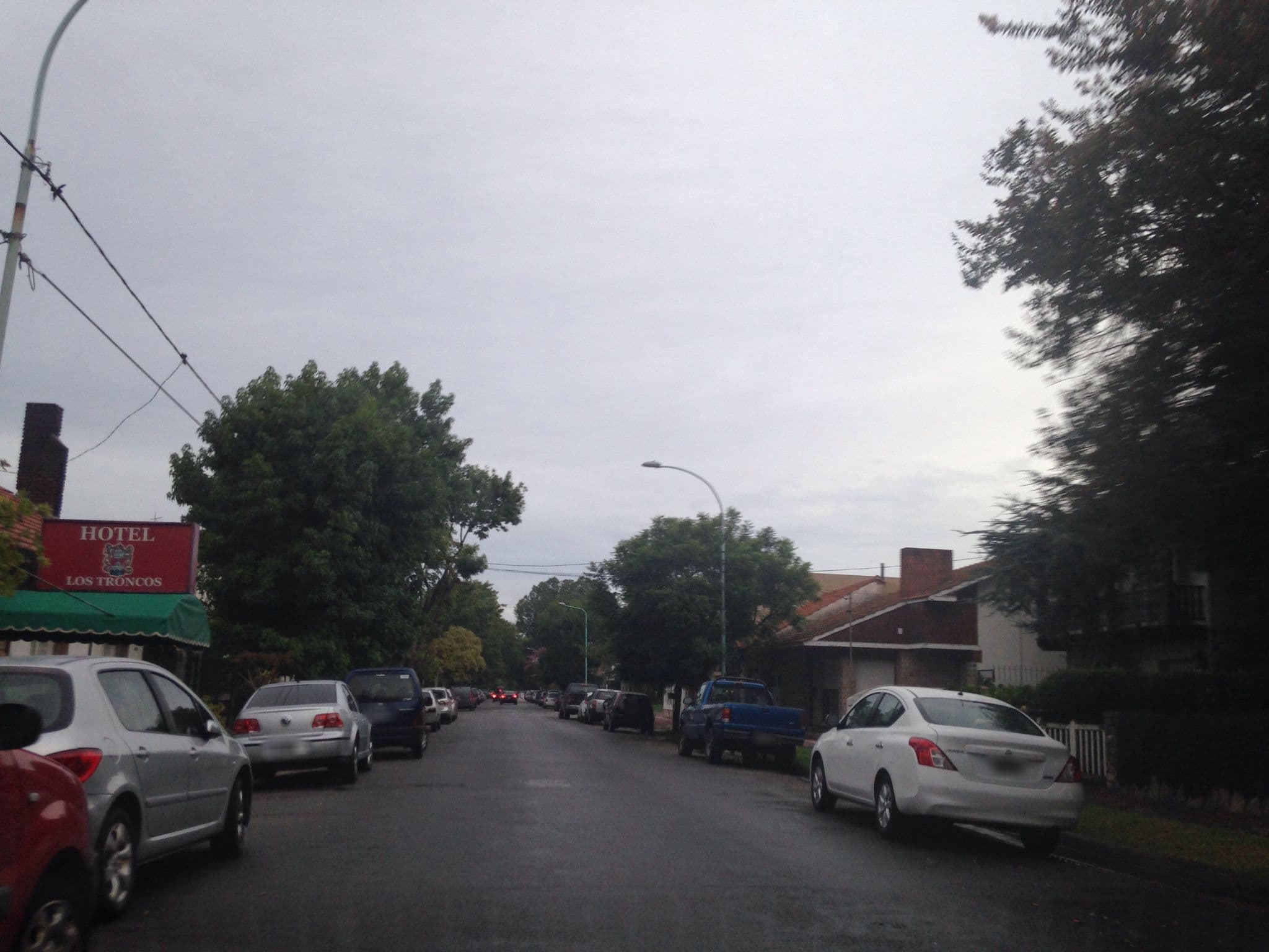 Street view near Hotel Los Troncos, Mar del Plata — © maryann (CC BY-SA · Mapillary)