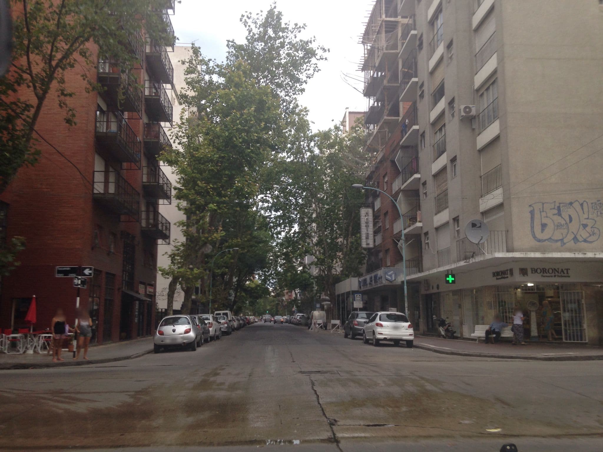 Street view near Hotel Ame BH (Empleados del Banco Hipotecario), Mar del Plata — © maryann (CC BY-SA · Mapillary)
