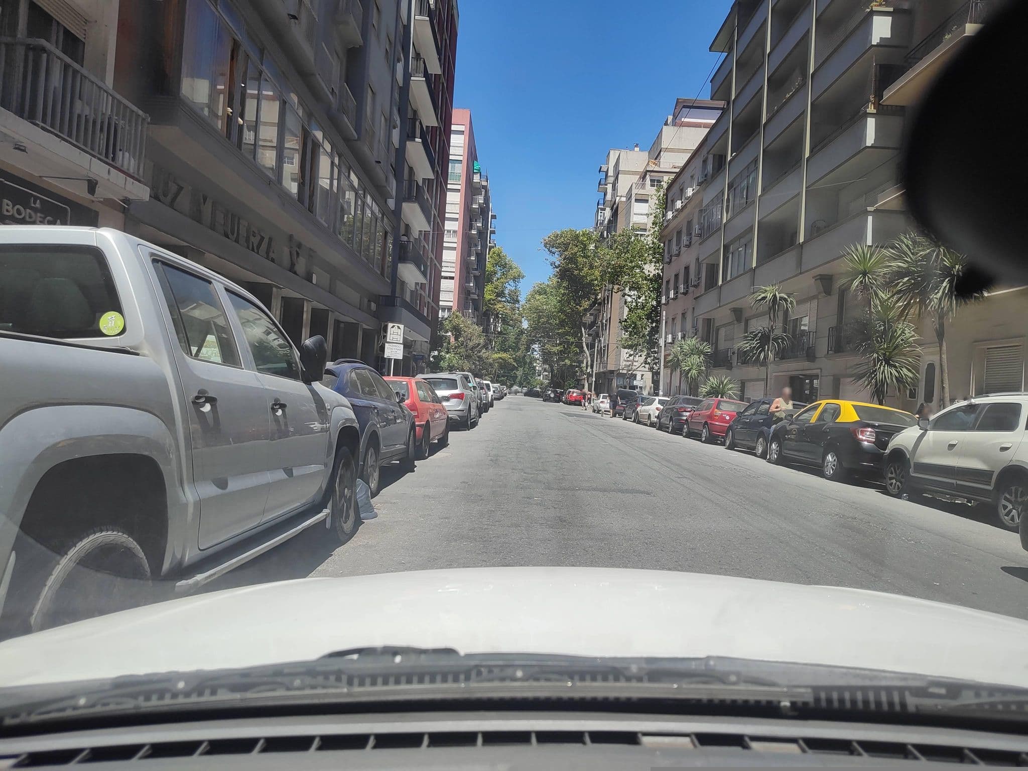 Street view near Hotel Luz y Fuerza Mar del Plata, Mar del Plata — © Kaart_Local (CC BY-SA · Mapillary)