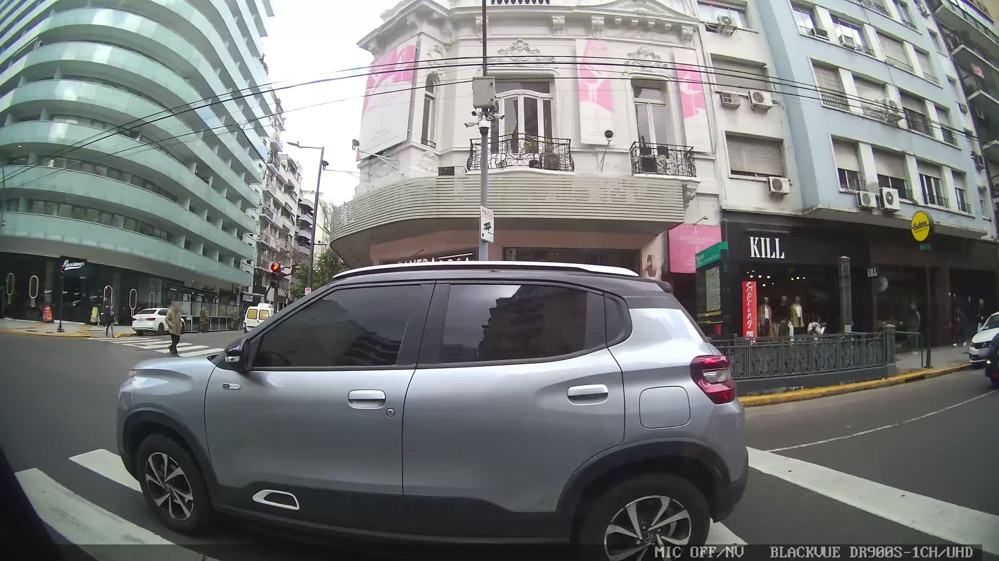 Street view near Howard Johnson, Balvanera — © kaart_3 (CC BY-SA · Mapillary)