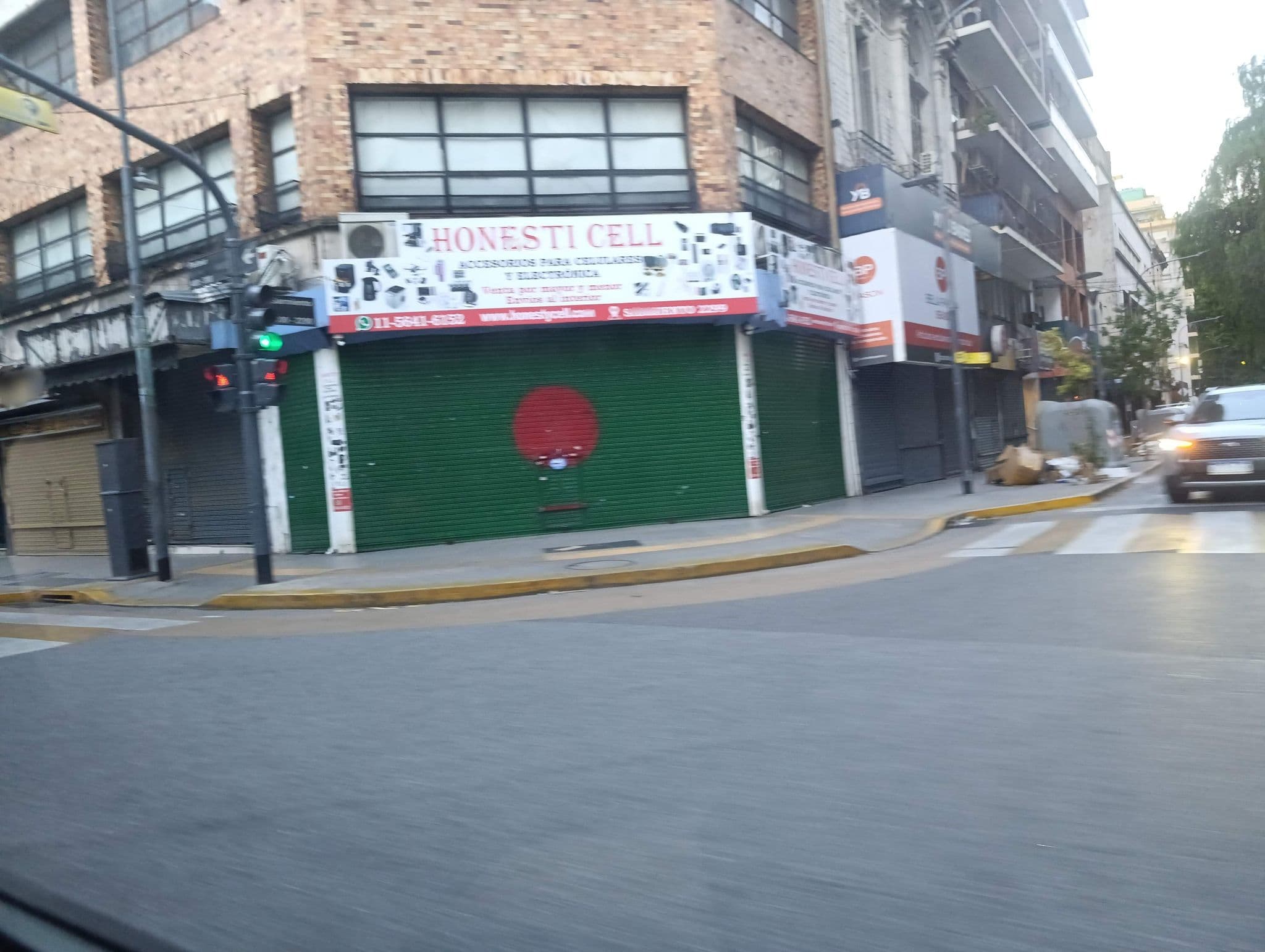 Street view near Eleven Boutique Hotel, Balvanera — © Great-Hawk (CC BY-SA · Mapillary)