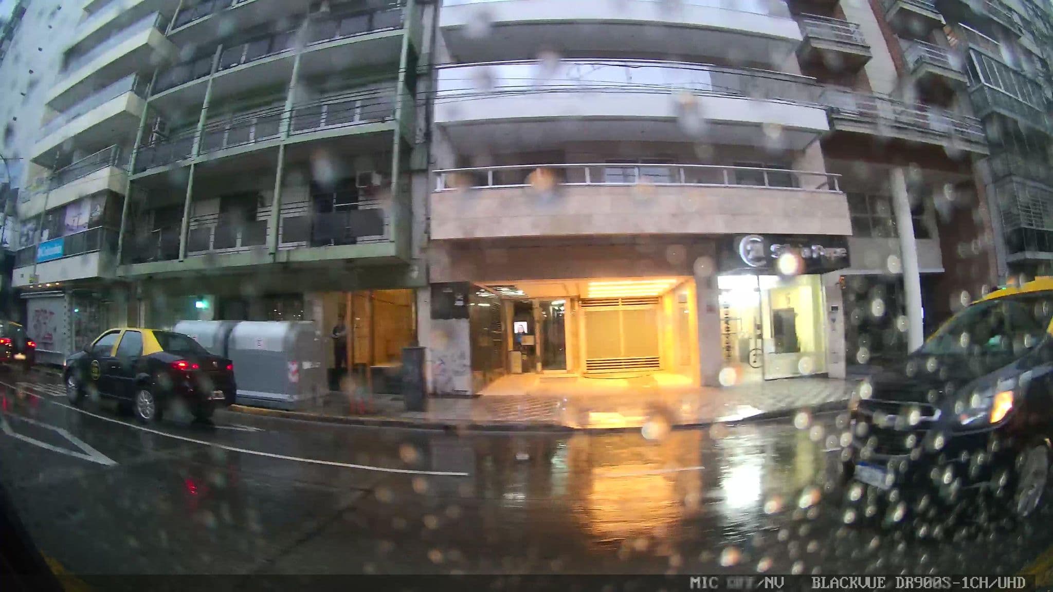 Street view near Piriapolis Hotel, Balvanera — © kaart_3 (CC BY-SA · Mapillary)