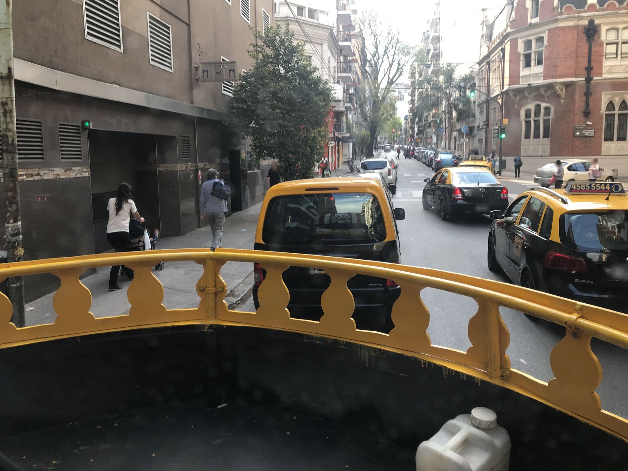 Street view near D'OR, Balvanera — © nicolas17 (CC BY-SA · Mapillary)