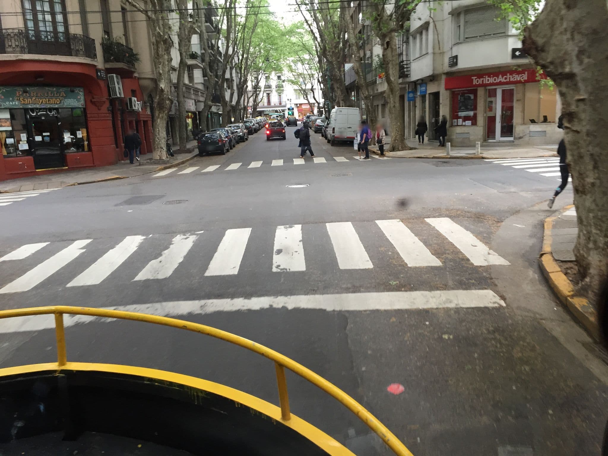 Street view near Hotel Americo, Retiro — © nicolas17 (CC BY-SA · Mapillary)