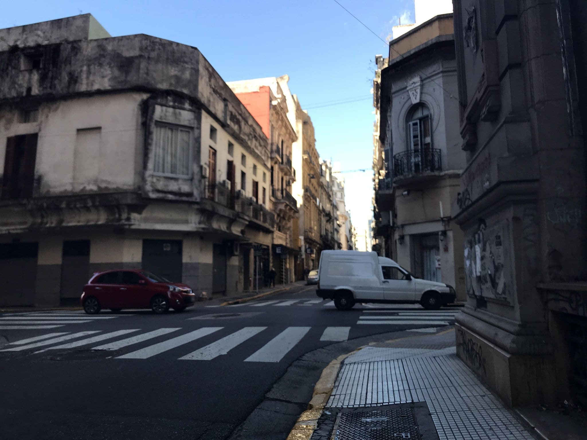 Street view near San Remo City Hotel, Buenos Aires — © miguel_andrade (CC BY-SA · Mapillary)