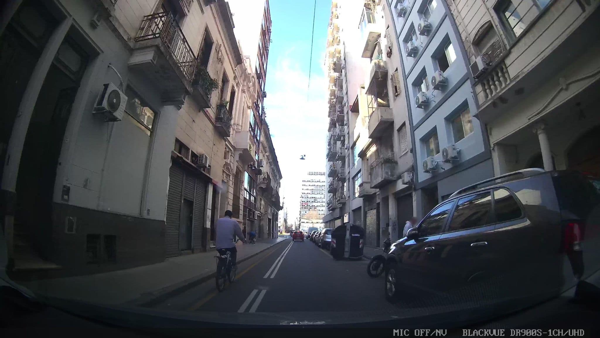 Street view near Montevideo Hotel, Balvanera — © kaartcam (CC BY-SA · Mapillary)