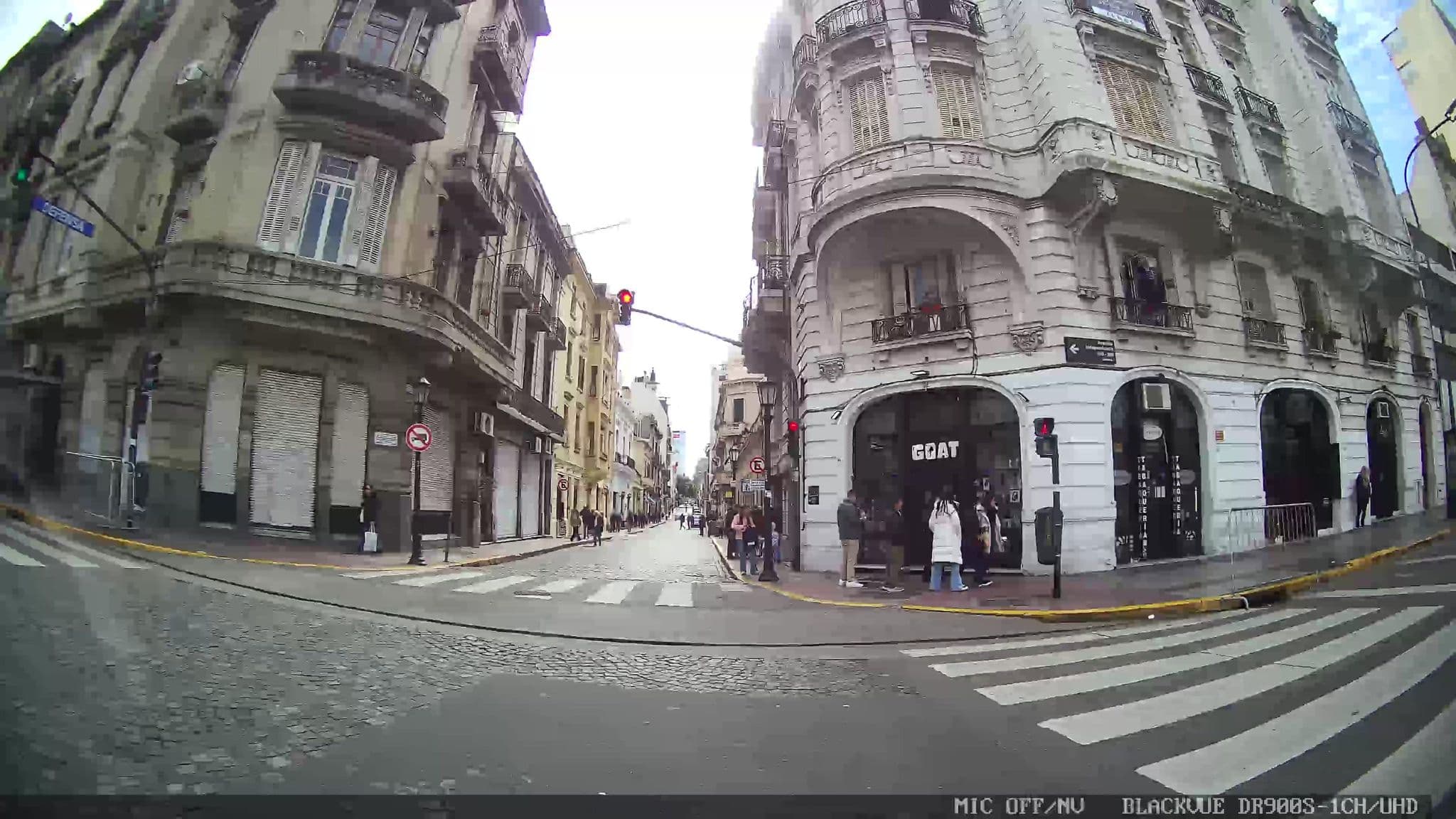Street view near Defensa 821, Buenos Aires — © kaart_3 (CC BY-SA · Mapillary)