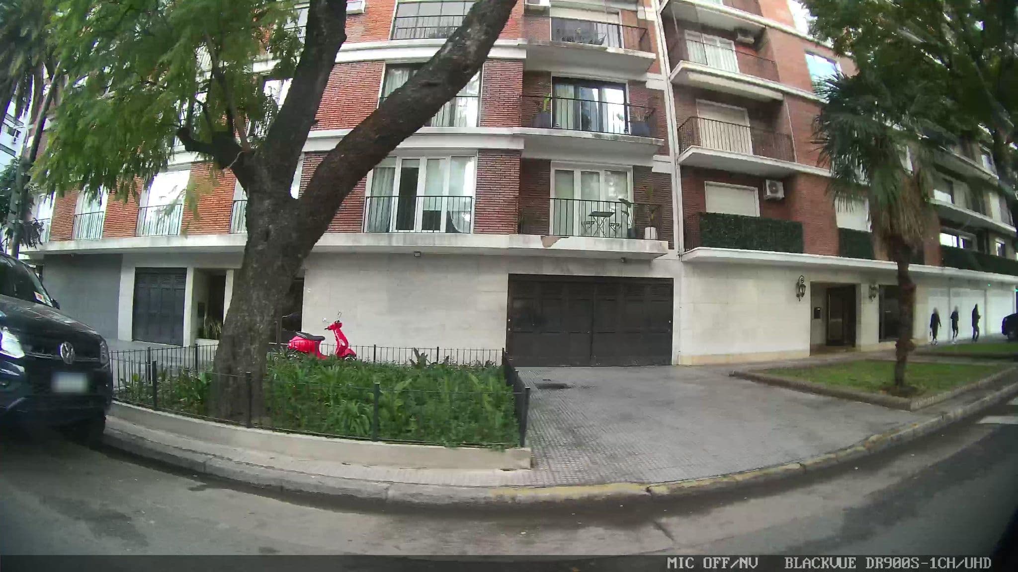 Street view near Sheraton Iguazu Resort & Spa, Retiro — © kaart_1 (CC BY-SA · Mapillary)
