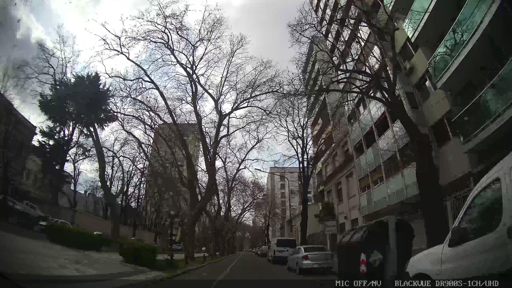 Street view near Edificio Clever, La Plata — © kaartcam (CC BY-SA · Mapillary)