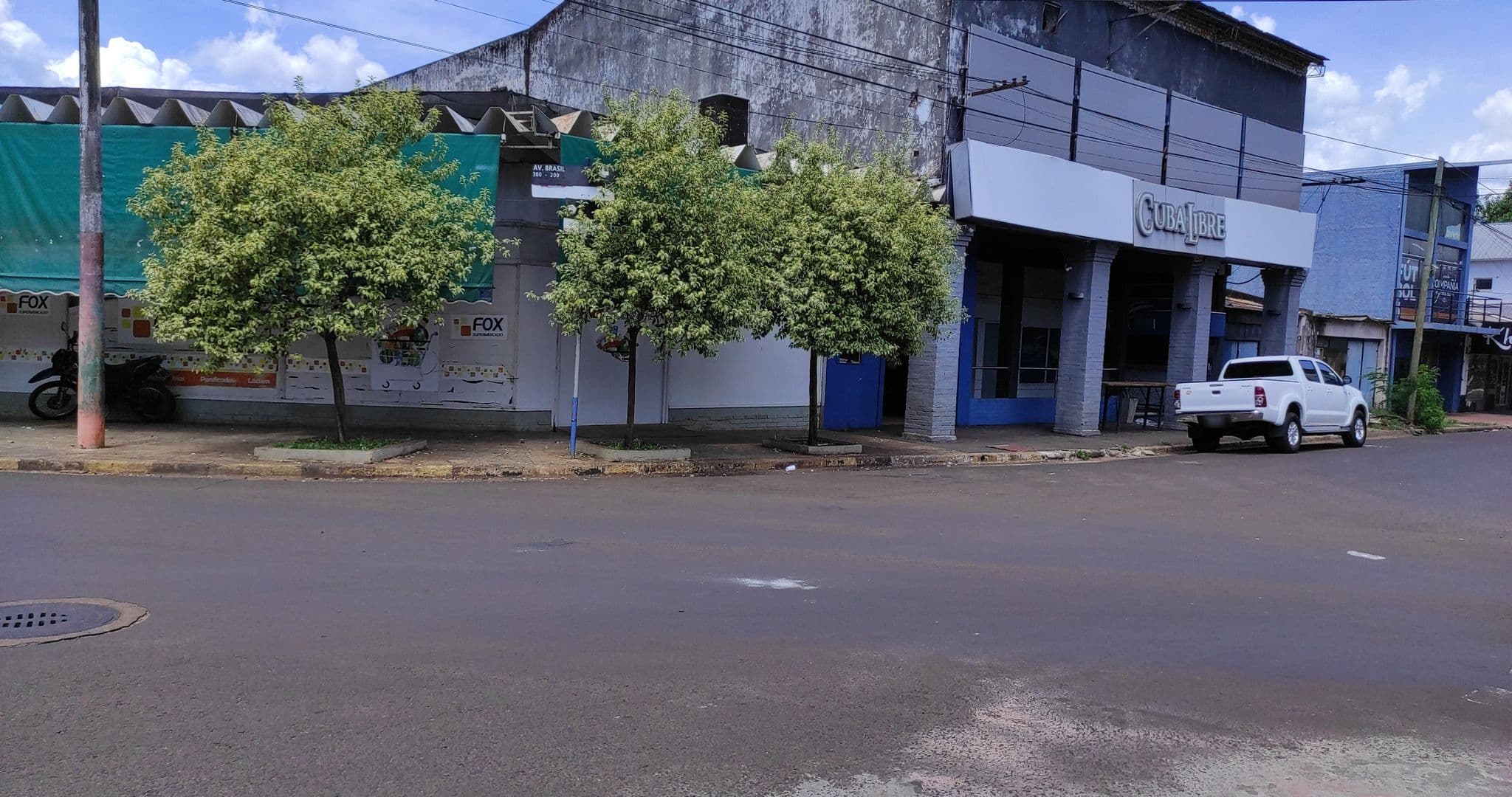 Street view near Anahi Hostel & ApartHotel Puerto Iguazu, Puerto Iguazú — © diegokrein (CC BY-SA · Mapillary)