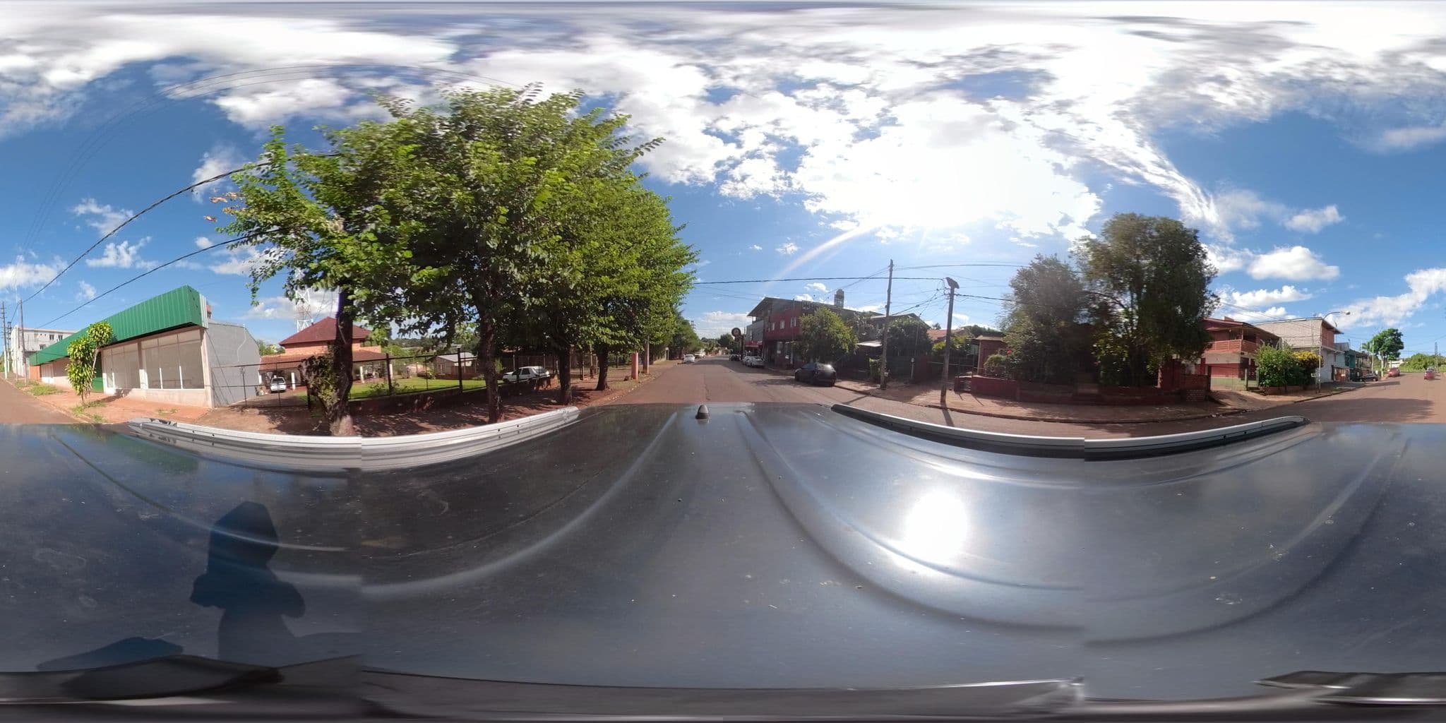 Street view near Residencial Amaru, Puerto Iguazú — © coralfm (CC BY-SA · Mapillary)