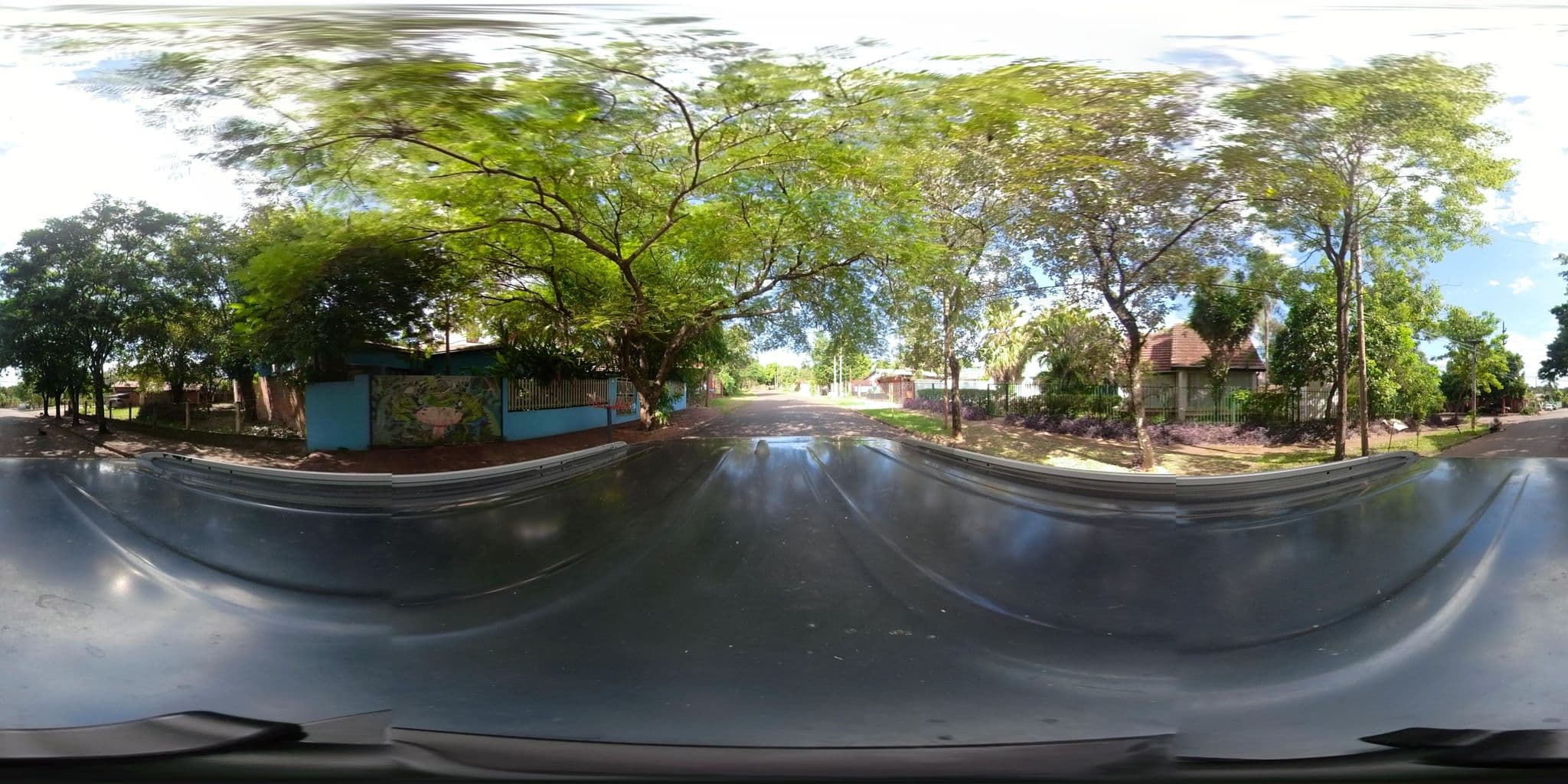 Street view near Secret Garden Iguazu B&B, Puerto Iguazú — © coralfm (CC BY-SA · Mapillary)