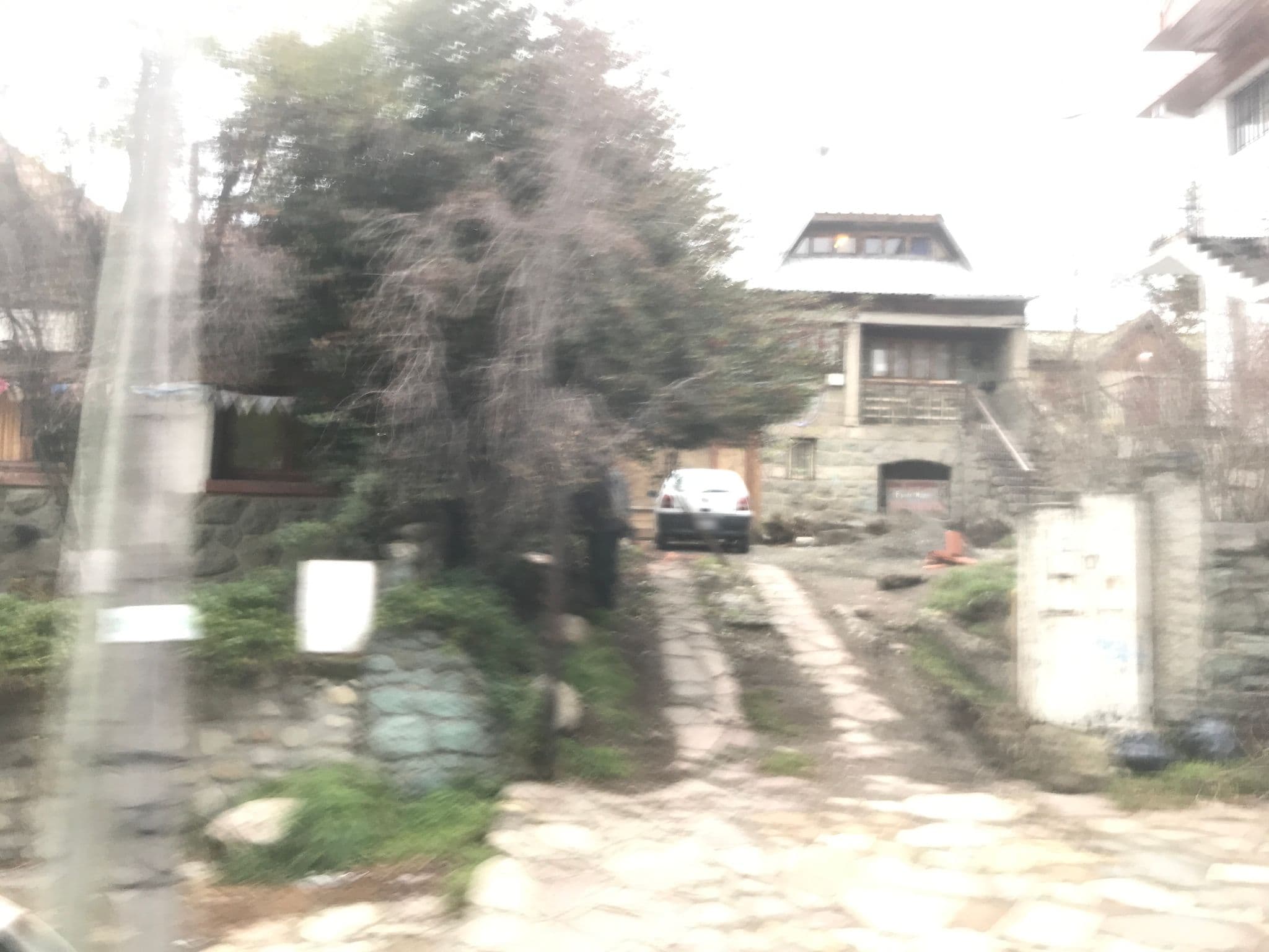 Street view near San Francisco Hospedaje, San Carlos de Bariloche — © ejegg (CC BY-SA · Mapillary)