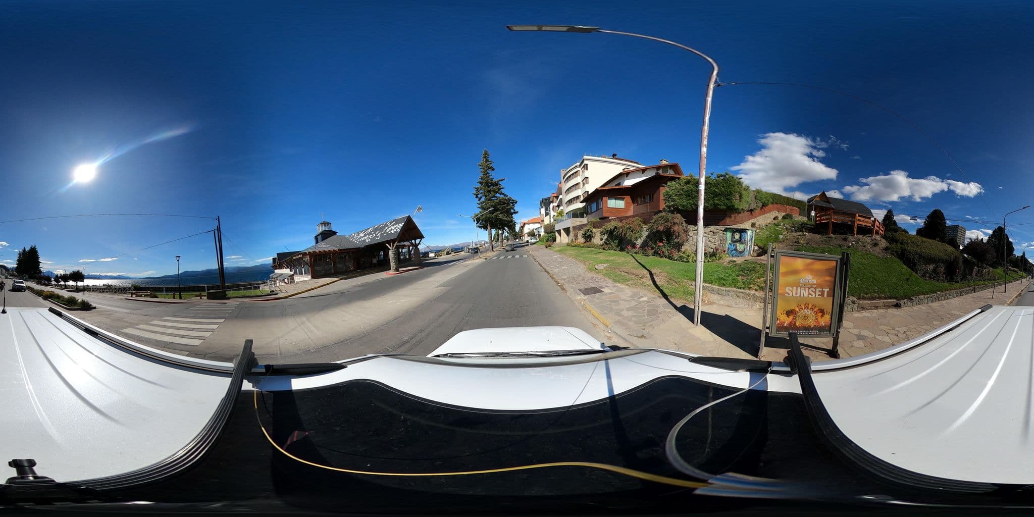 Street view near Cabañita en Bariló, San Carlos de Bariloche — © Kaart_Local (CC BY-SA · Mapillary)