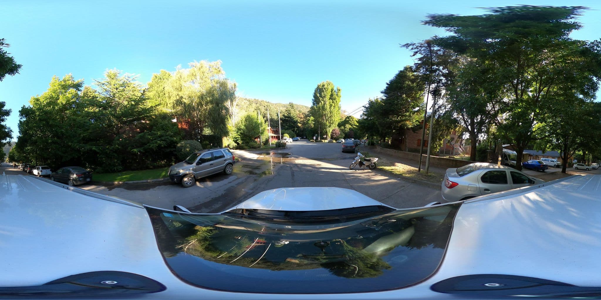 Street view near rincon de los andes, San Martín de los Andes — © Kaart_Local (CC BY-SA · Mapillary)