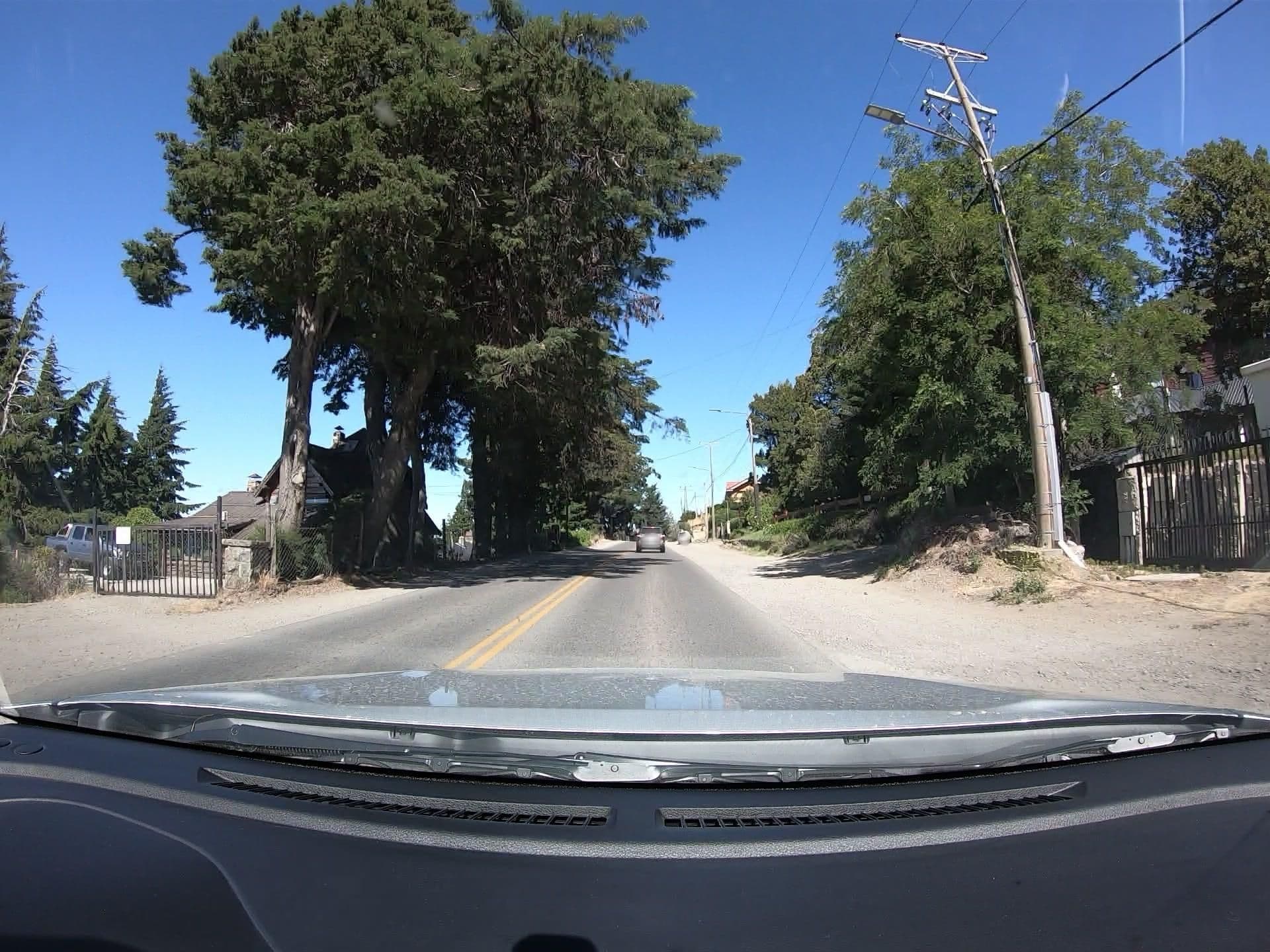 Street view near La Malinka, San Carlos de Bariloche — © martinvilu (CC BY-SA · Mapillary)