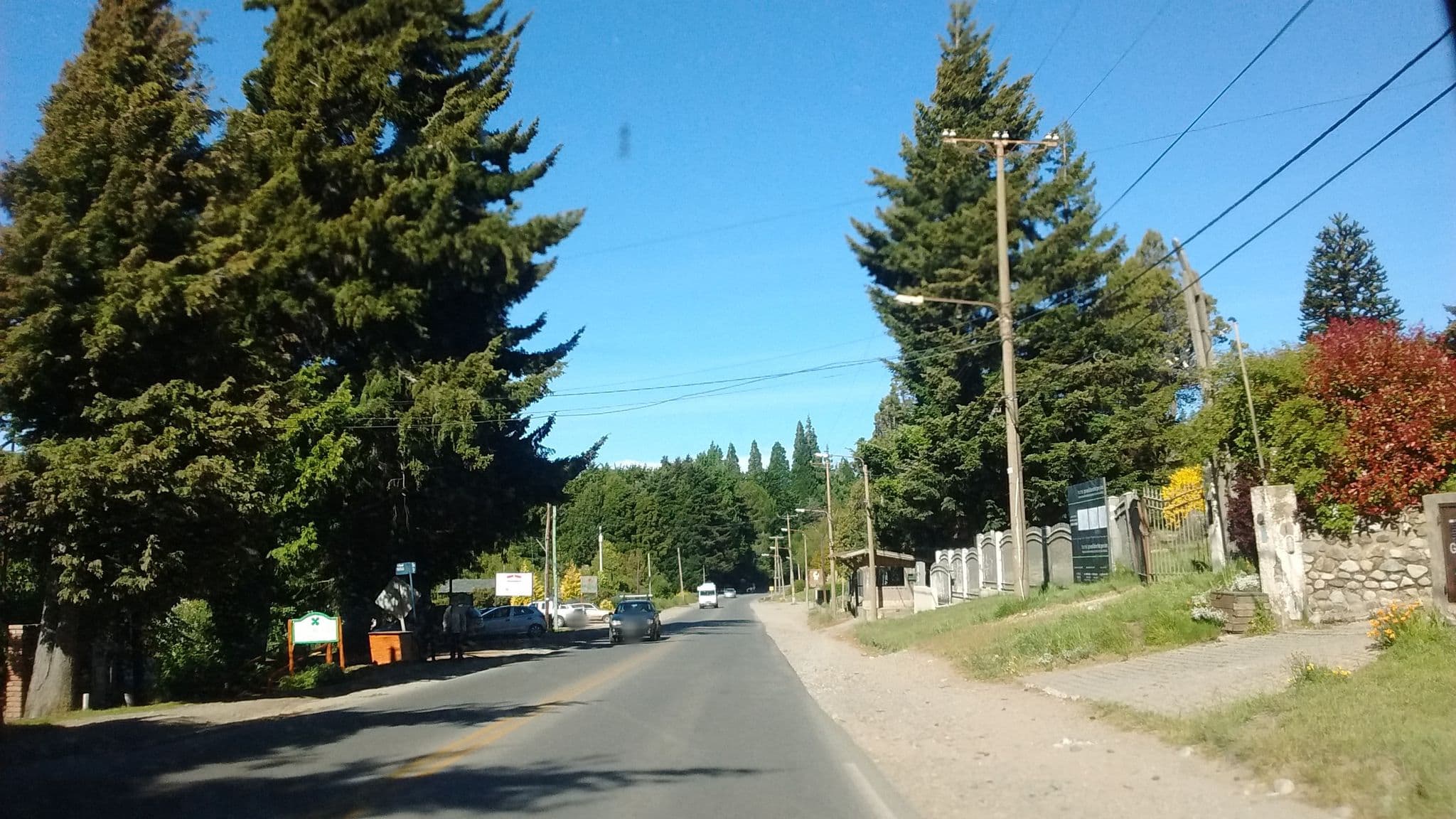 Street view near Muguet, San Carlos de Bariloche — © mweper (CC BY-SA · Mapillary)
