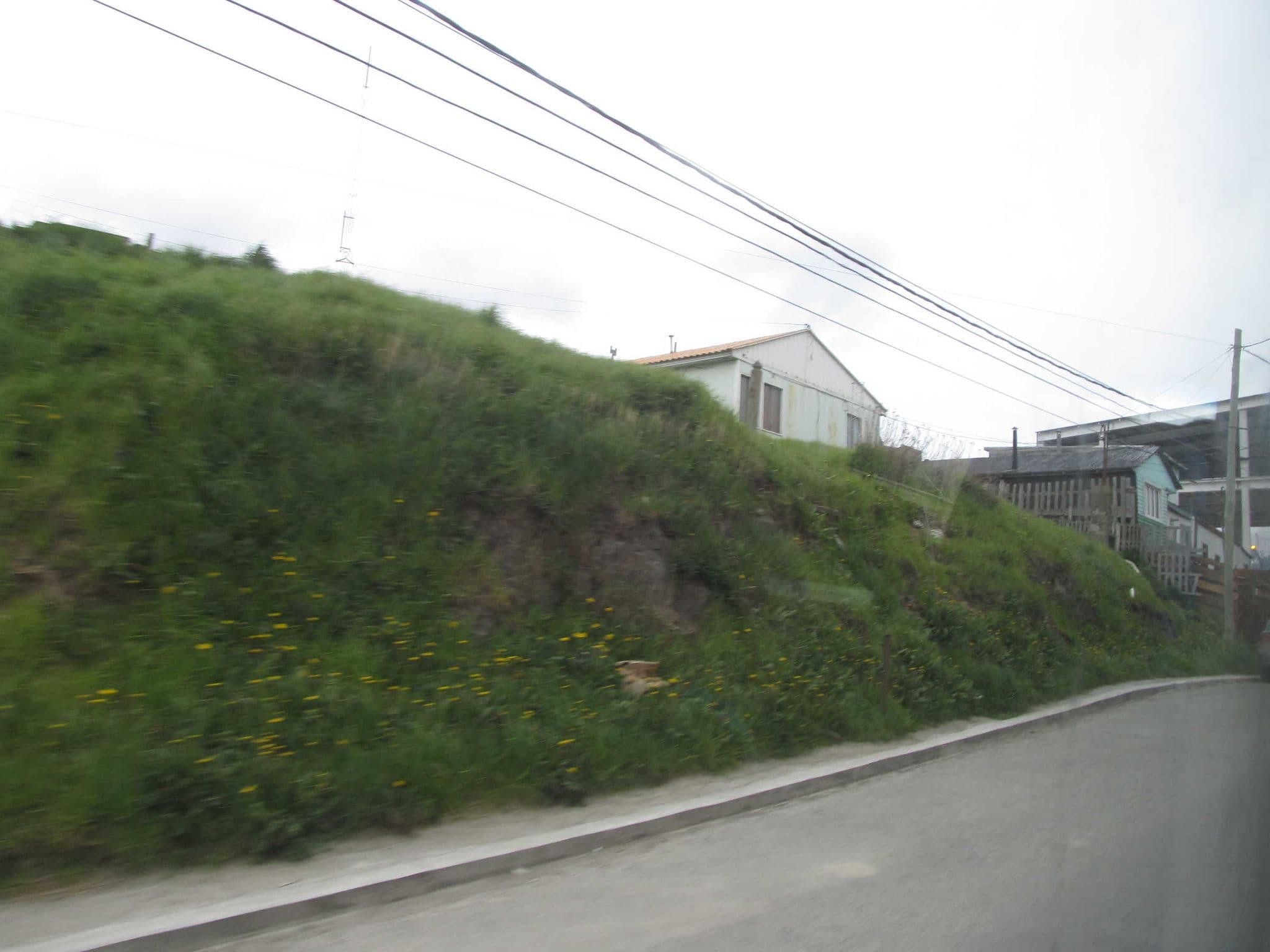 Street view near Fueguino Hotel, Ushuaia — © sk53 (CC BY-SA · Mapillary)