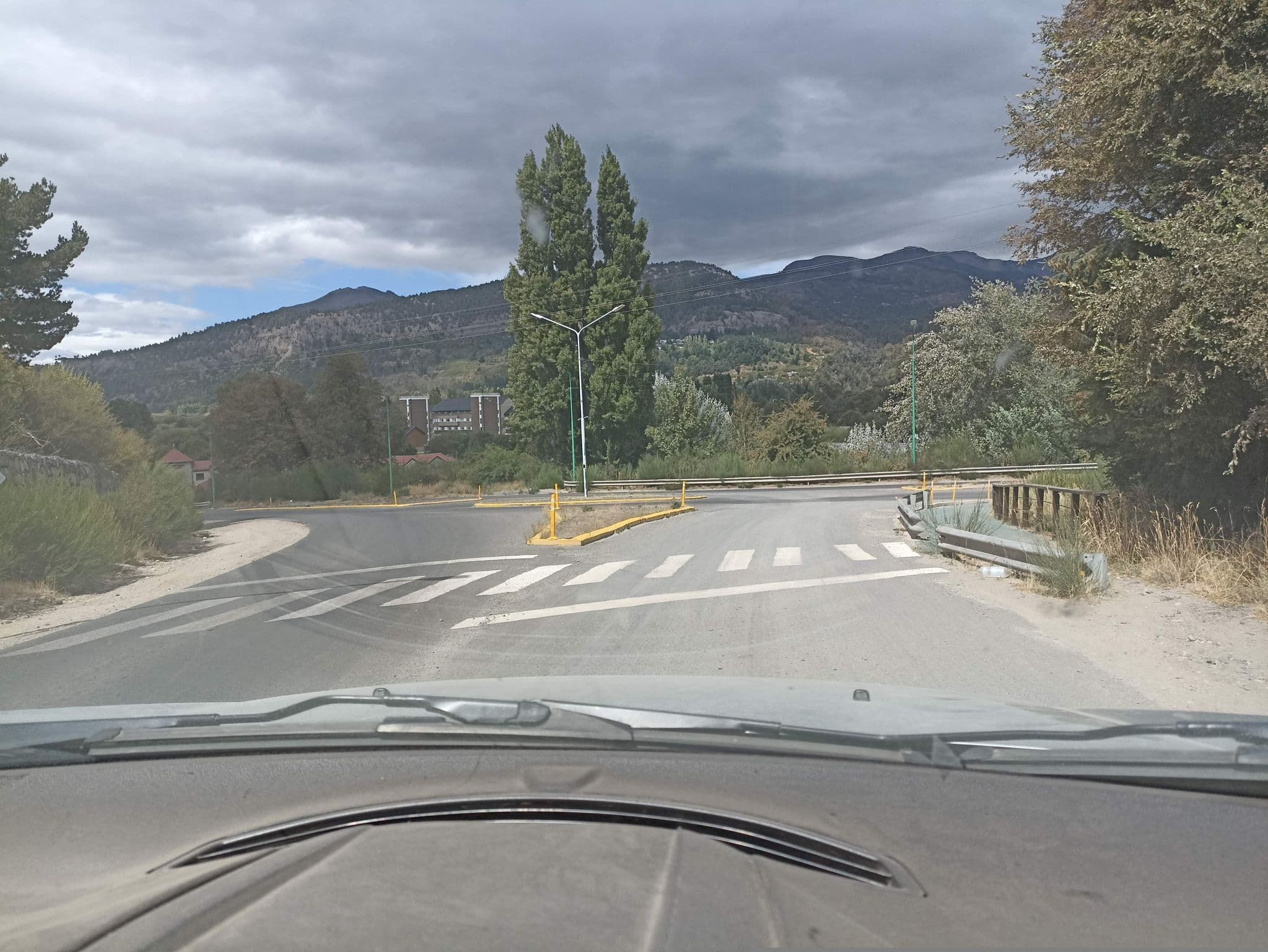 Street view near Peumayen, San Martín de los Andes — © timdewinter (CC BY-SA · Mapillary)