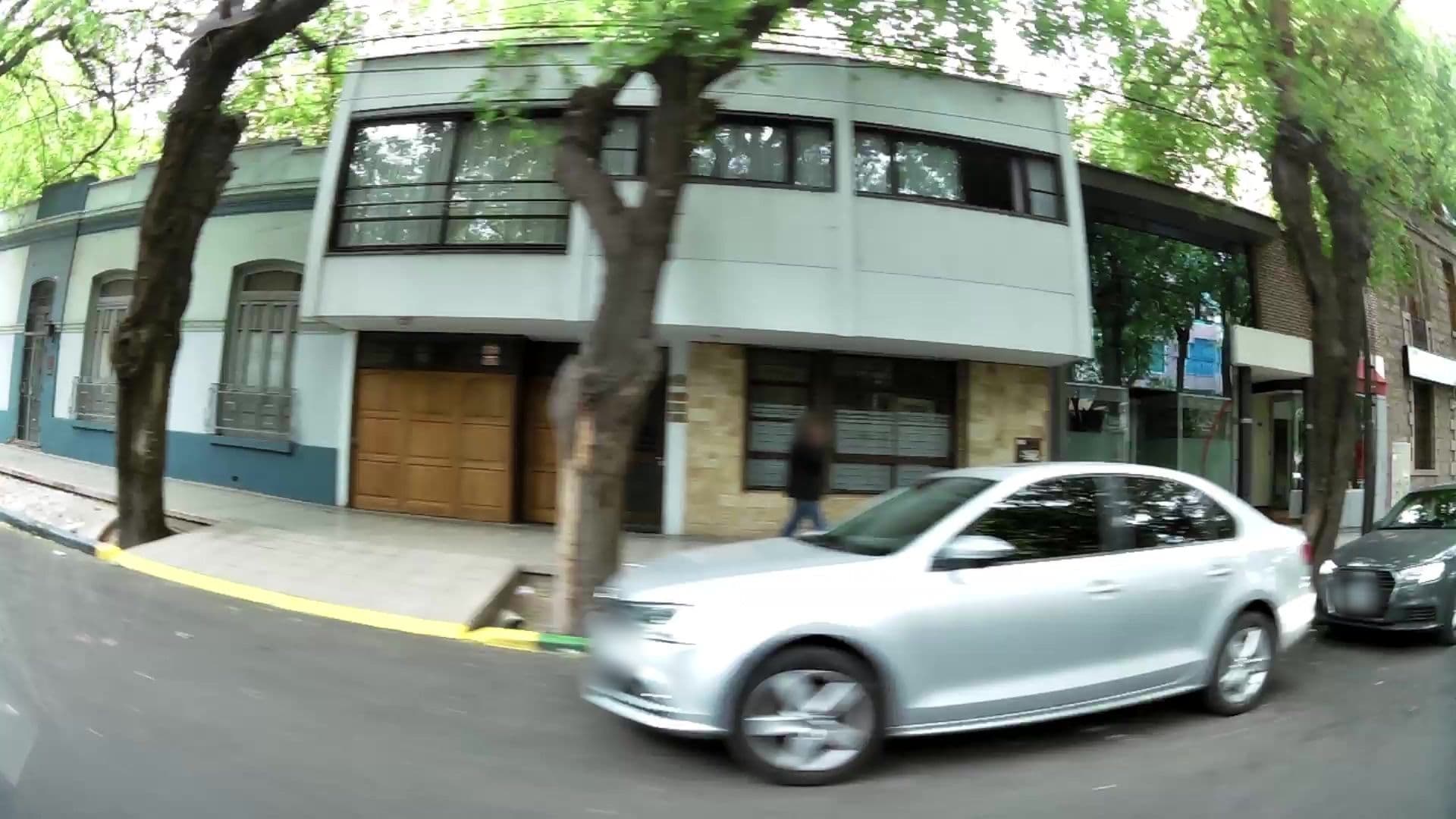 Street view near Mendoza Suite Hotel, Mendoza — © kaartcam (CC BY-SA · Mapillary)
