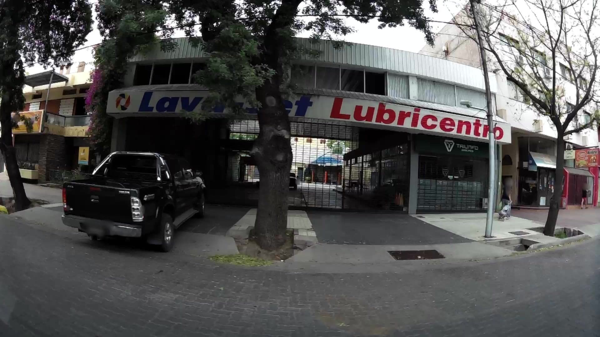 Street view near Hotel Edian, Mendoza — © kaartcam (CC BY-SA · Mapillary)