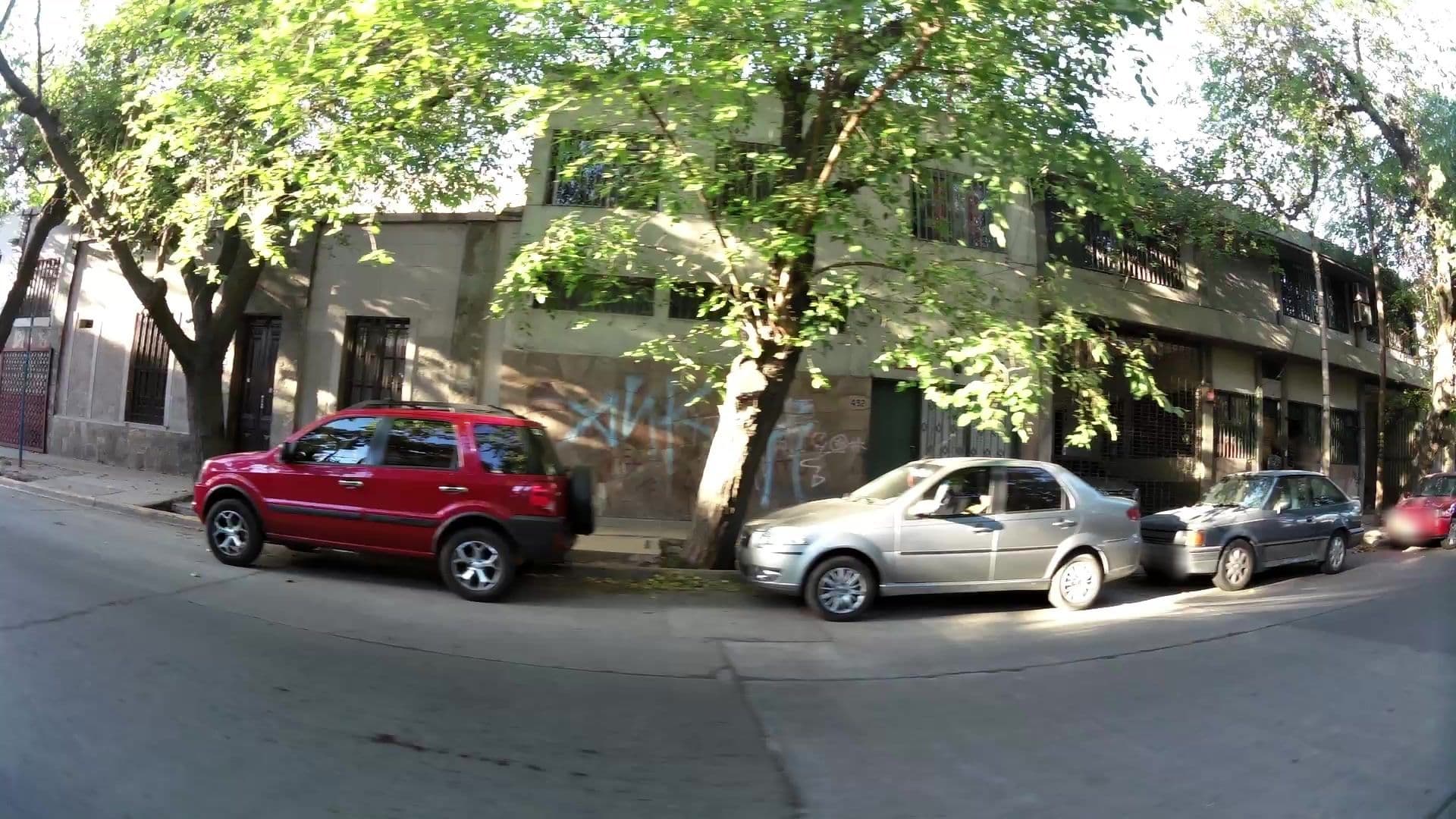 Street view near Apart Hotel Artemisa, Mendoza — © kaartcam (CC BY-SA · Mapillary)