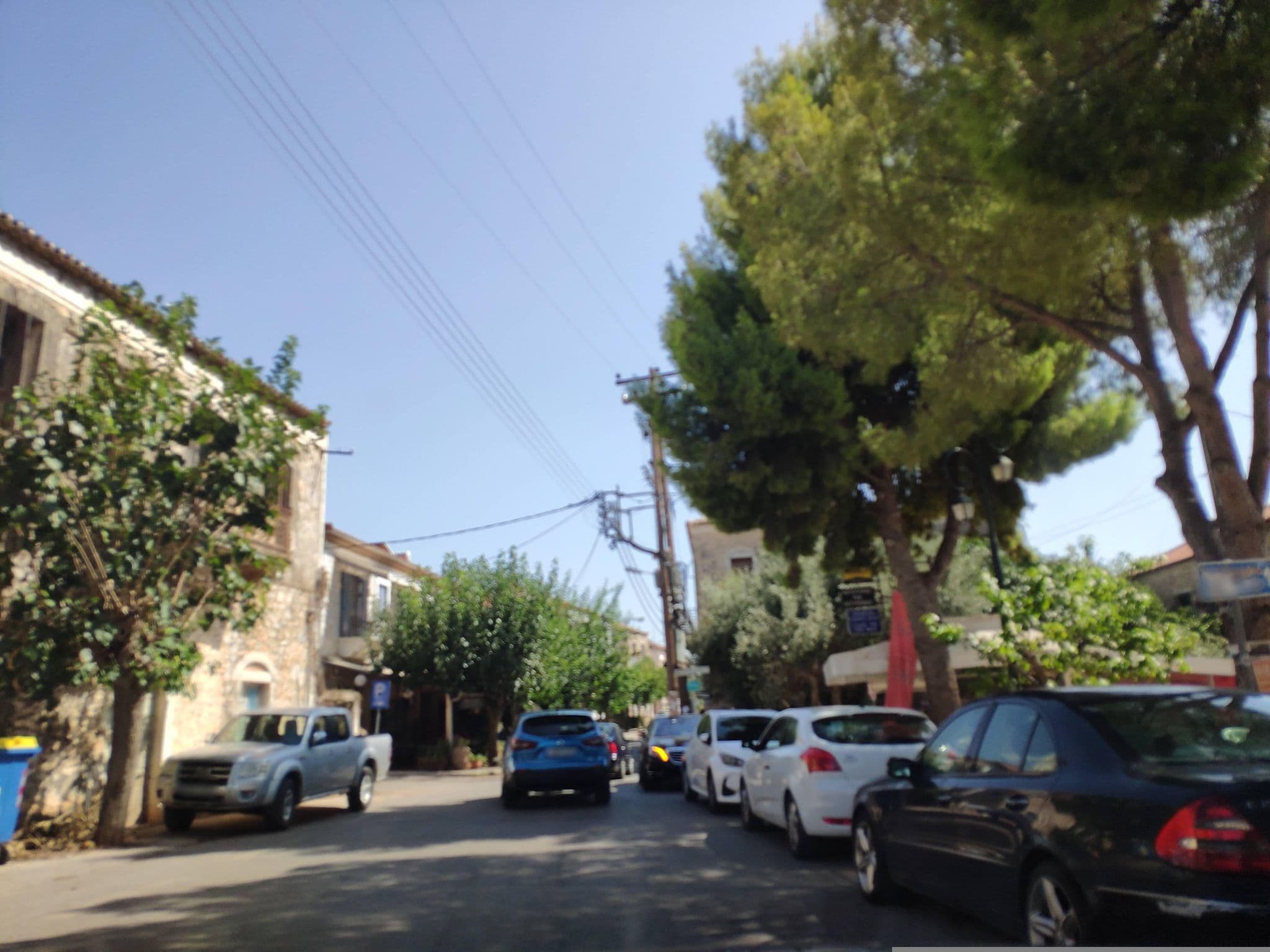 Street view near Kastro Zoi, Avía — © pppetros (CC BY-SA · Mapillary)