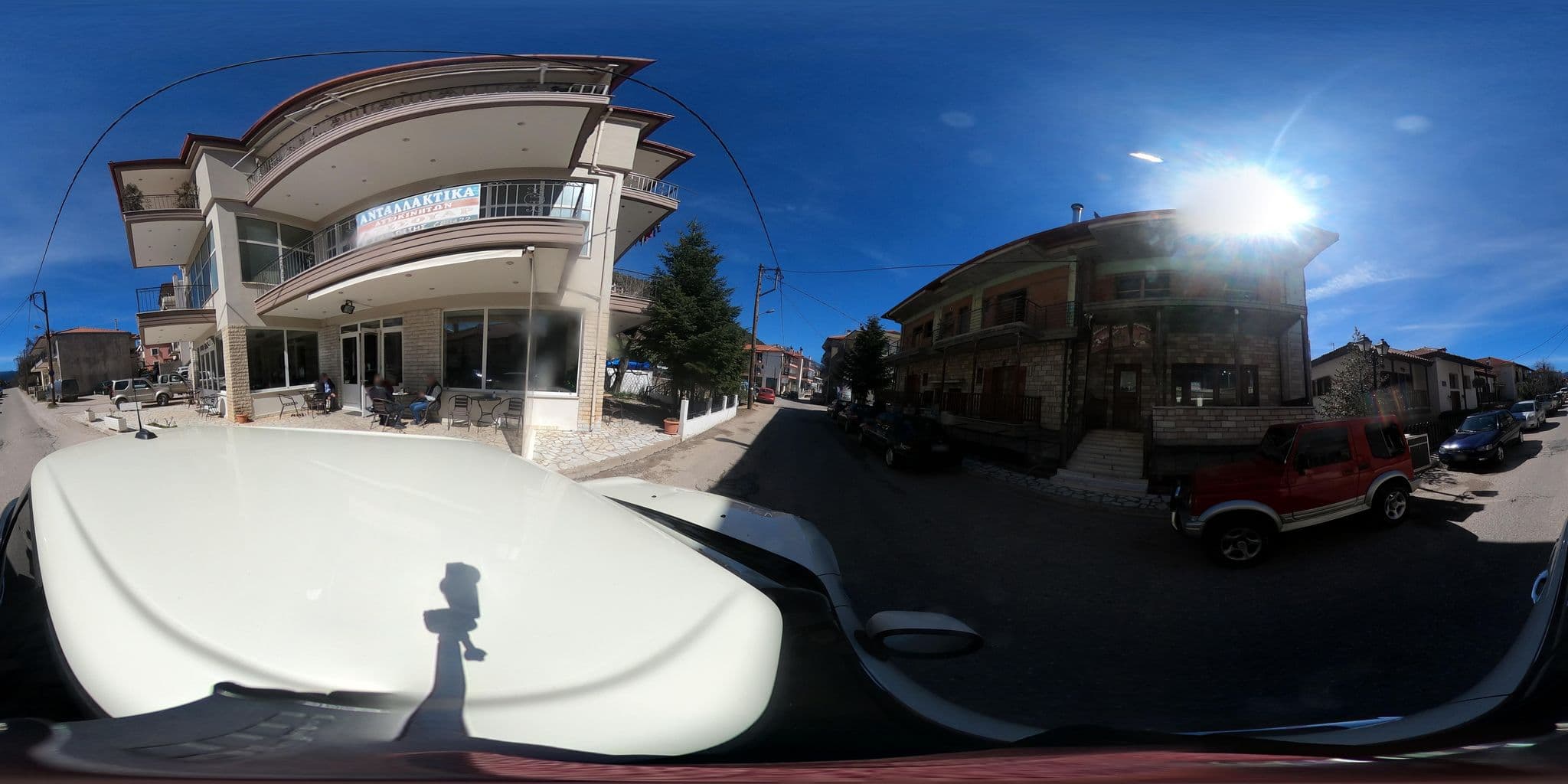 Street view near Αμυγδαλιές, Karpenísi — © efikour (CC BY-SA · Mapillary)