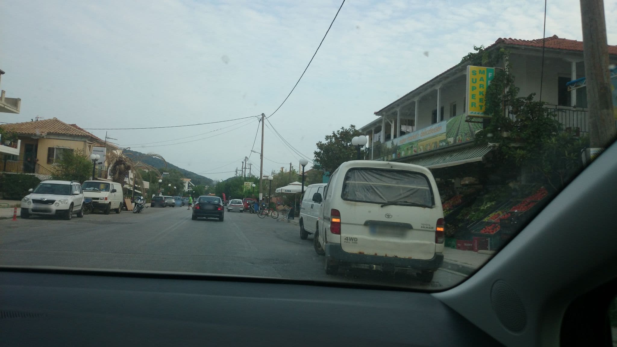 Street view near KN Ionian Suits, Nidhríon — © ebel (CC BY-SA · Mapillary)