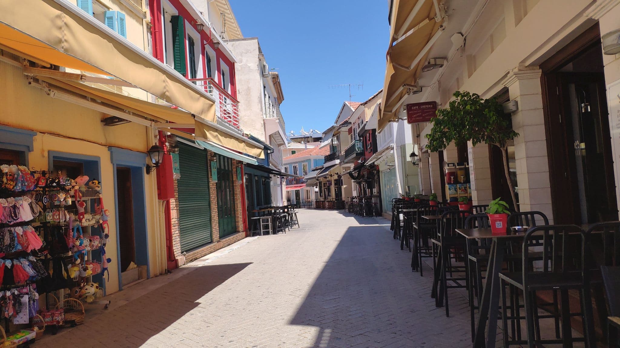 Street view near The Aigli, 1800 boutique hotel, Lefkáda — © pppetros (CC BY-SA · Mapillary)