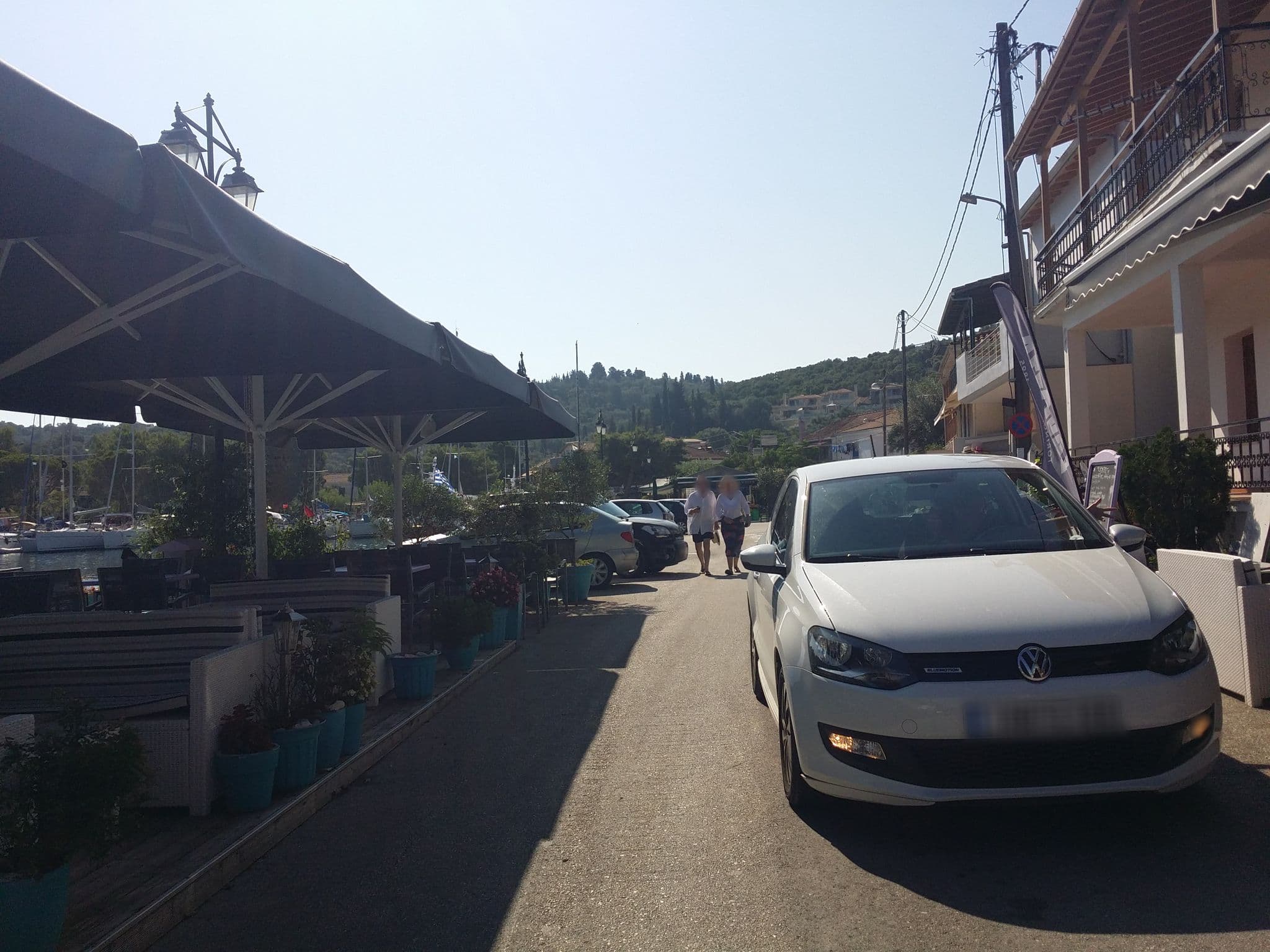 Street view near sparto village, Nidhríon — © pppetros (CC BY-SA · Mapillary)