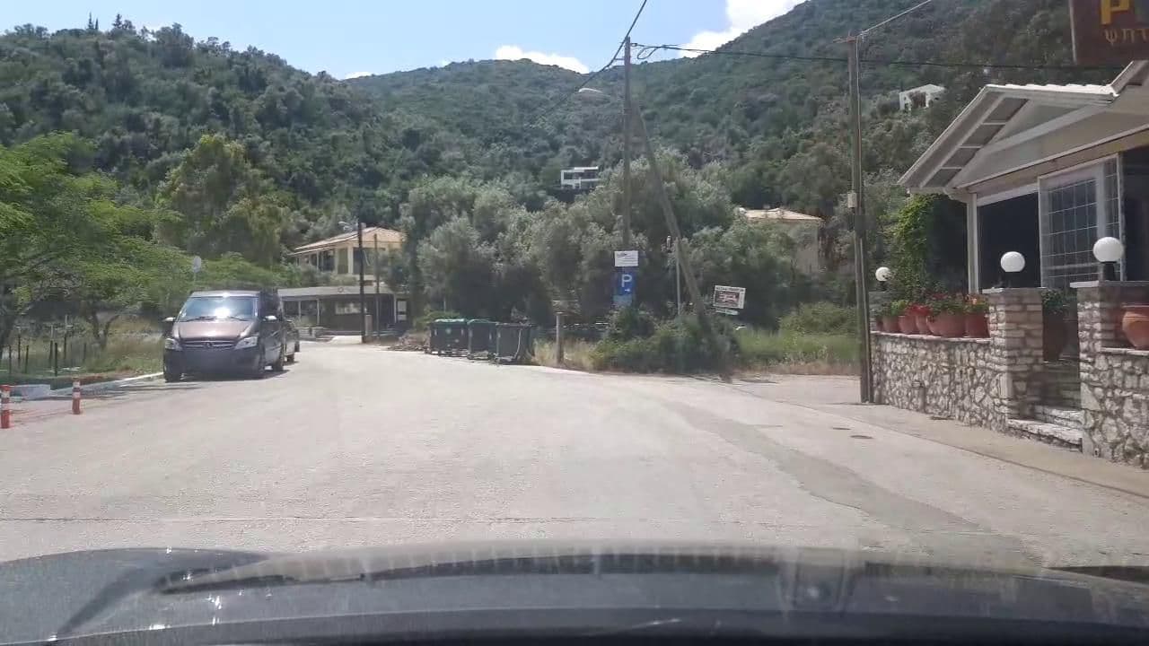 Street view near Oceanis Rooms, Nidhríon — © roadroid (CC BY-SA · Mapillary)