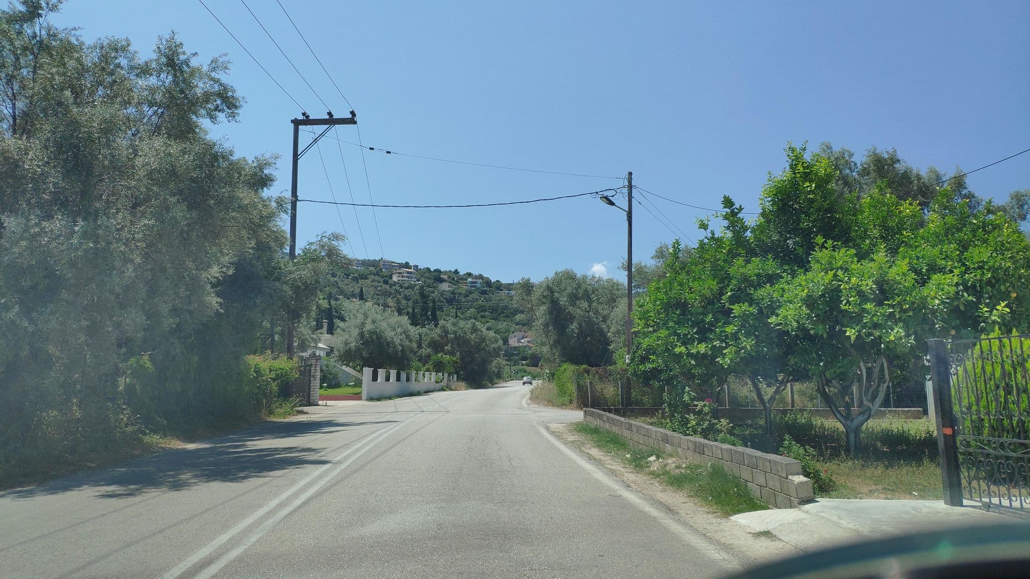 Street view near Alexandros, Lefkáda — © pppetros (CC BY-SA · Mapillary)