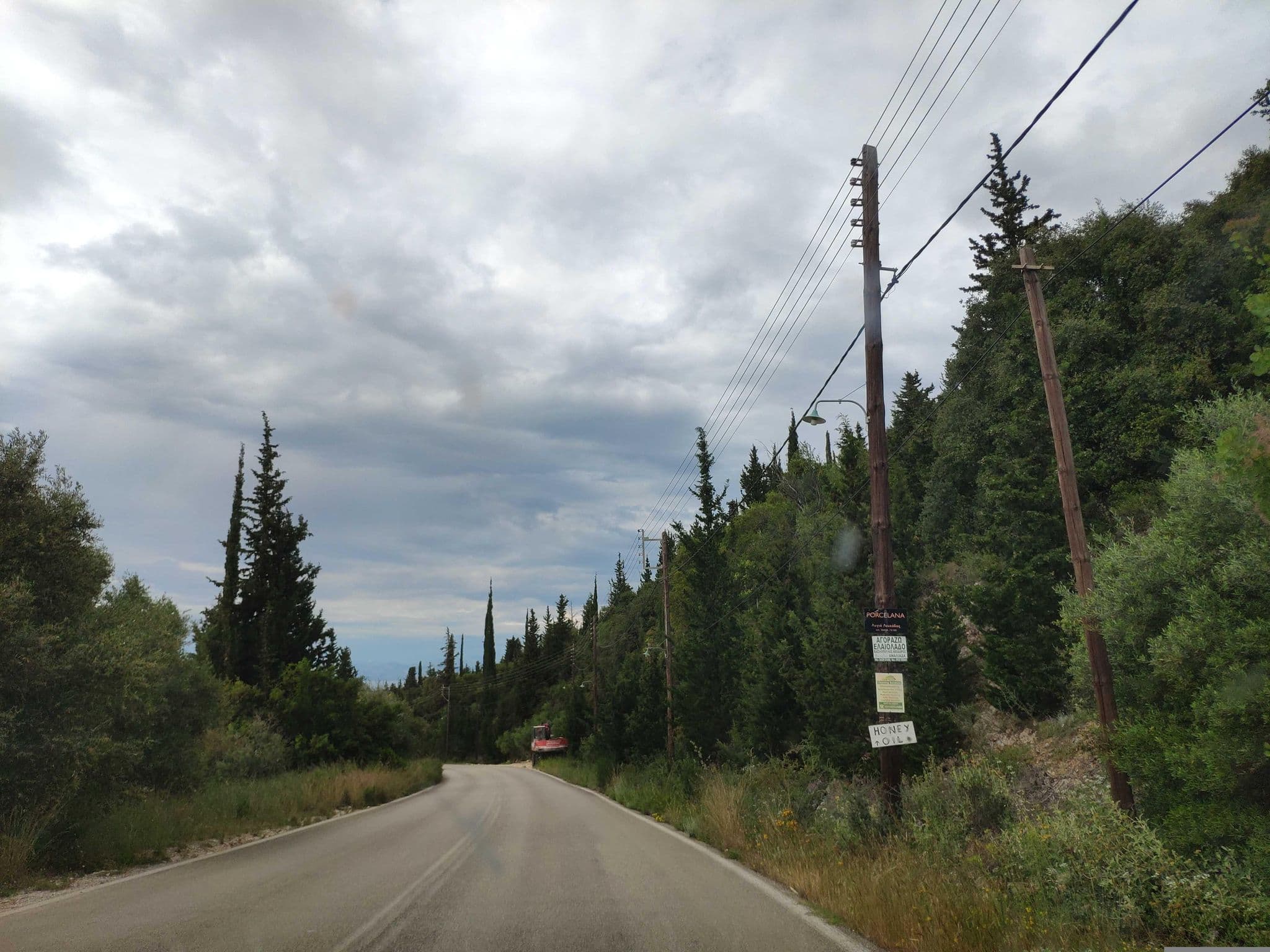 Street view near Green Villas Studios, Lefkáda — © pppetros (CC BY-SA · Mapillary)