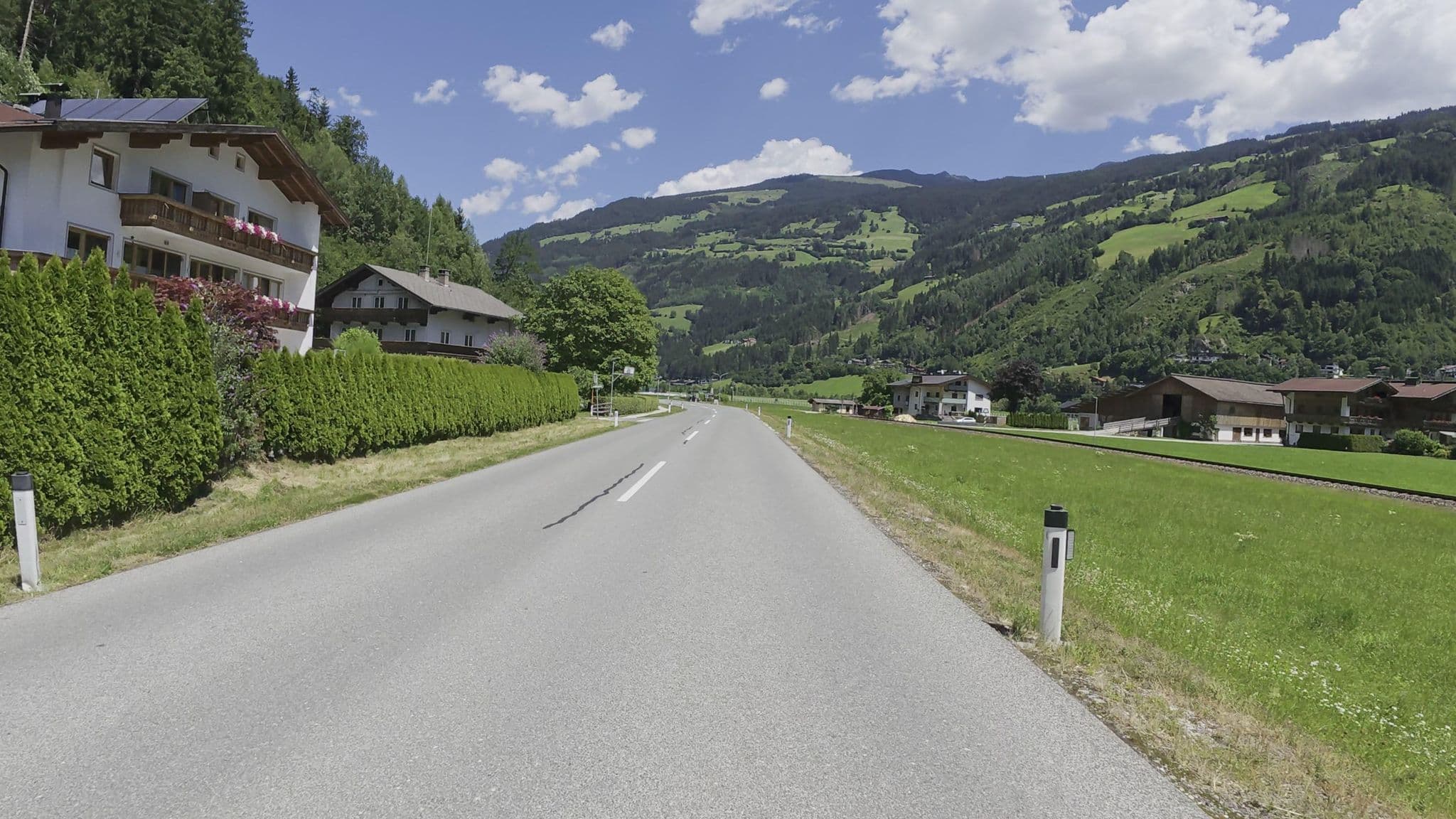 Street view near Appartements Zillertal Noten, Zell am Ziller — © Guzzi_Franze (CC BY-SA · Mapillary)